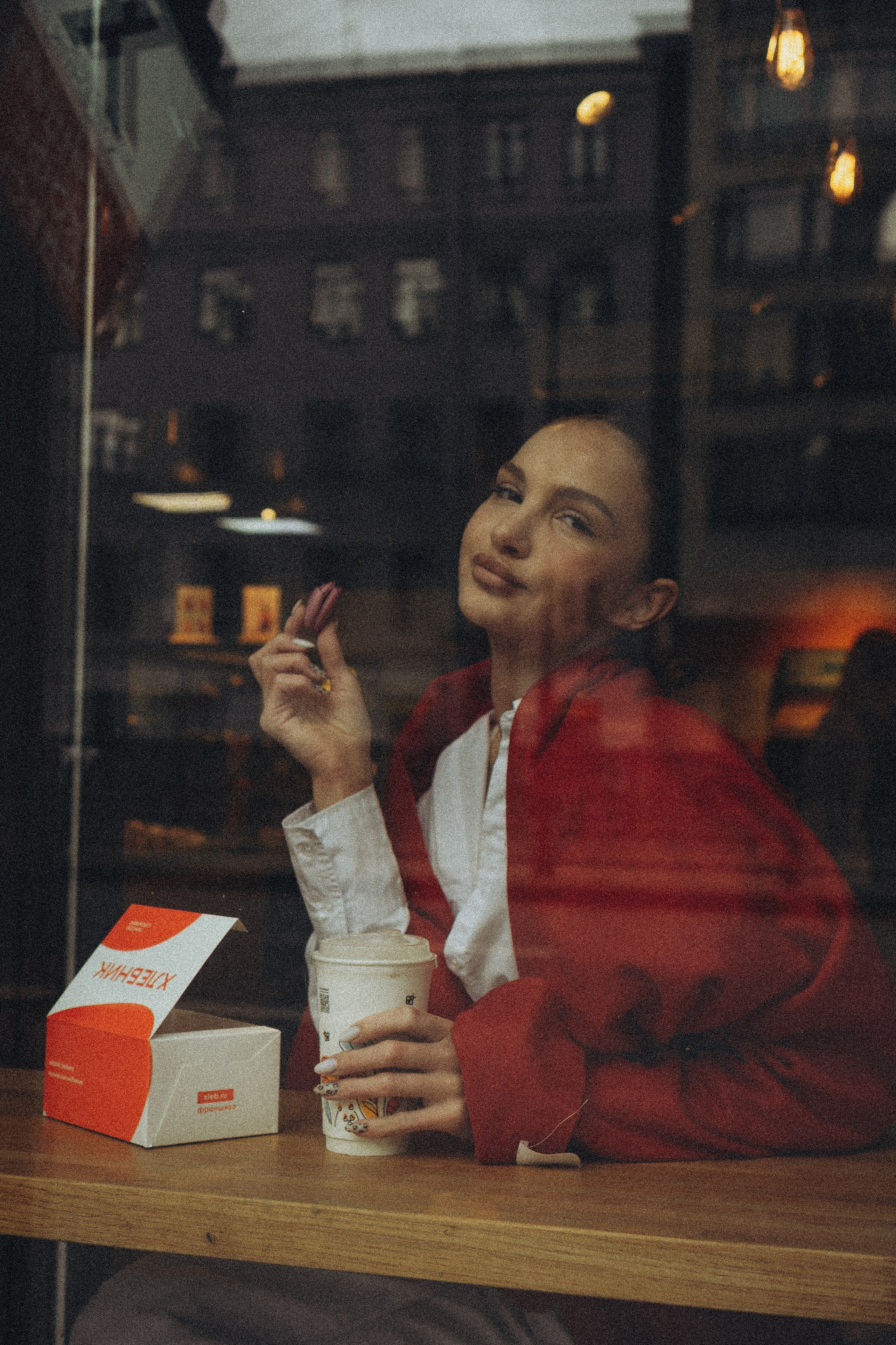 МЫ ГУЛЯЛИ ПРО КРЫШАМ ПИТЕРА. Профессиональный фотограф, Санкт-Петербург — Виктория Богомолова