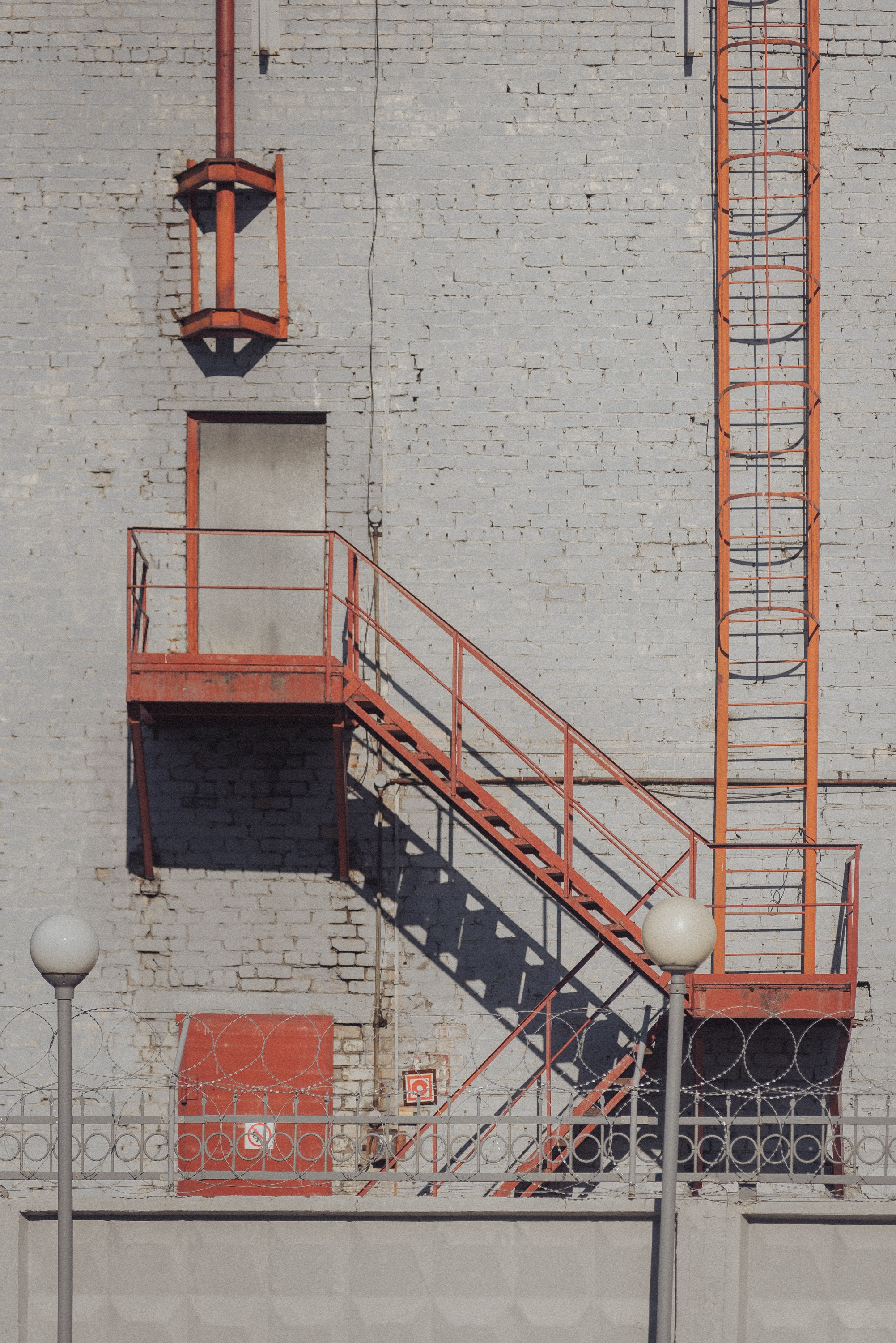 Проект #улицыгорода. Ярославль, улица Большая Фёдоровская. Документальный фотограф Илья Тихановский