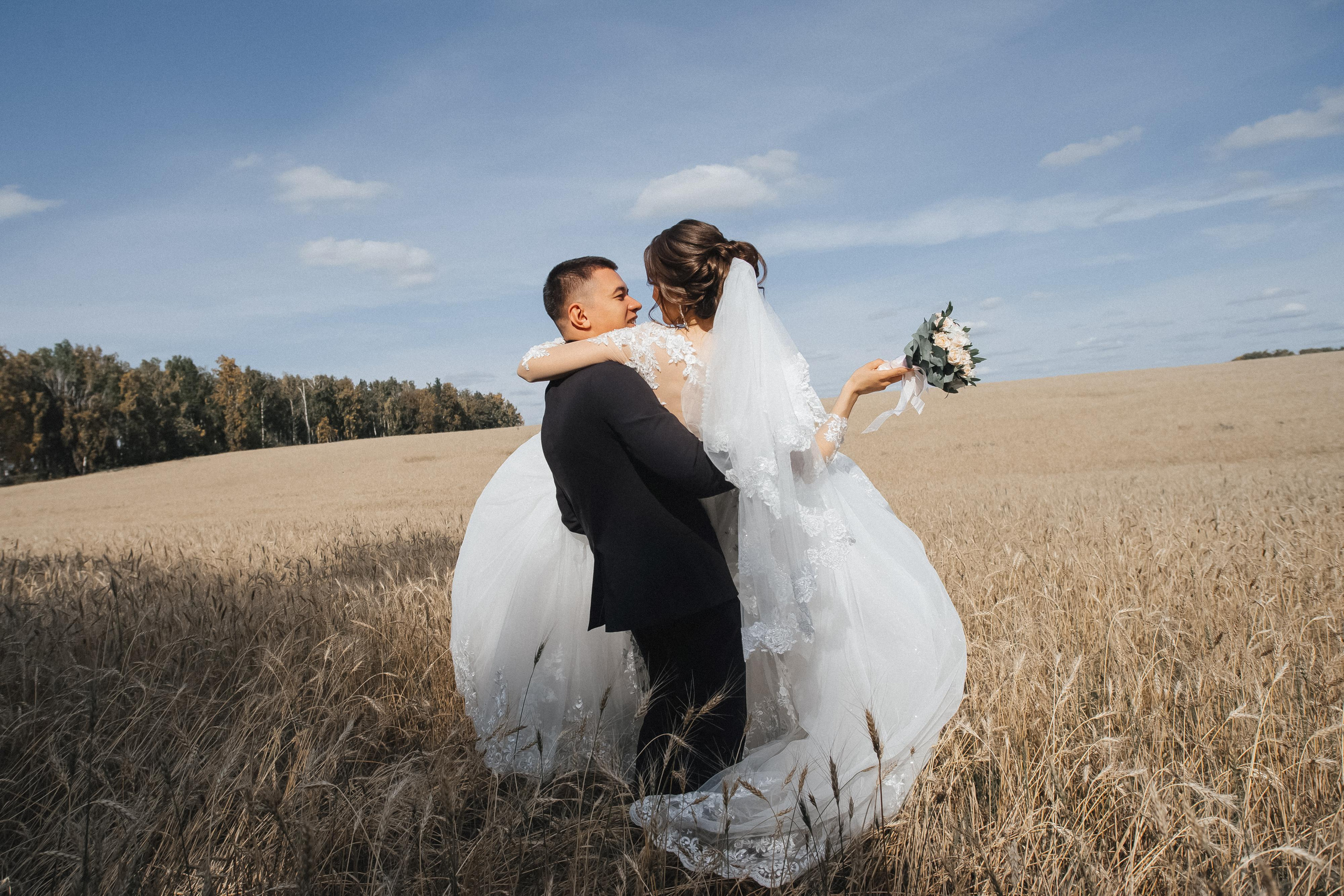 Дмитрий и Наргис. Красивая осень. Фотограф Иркутск, Ангарск, Усолье-Сибирское. Выпускные альбомы
