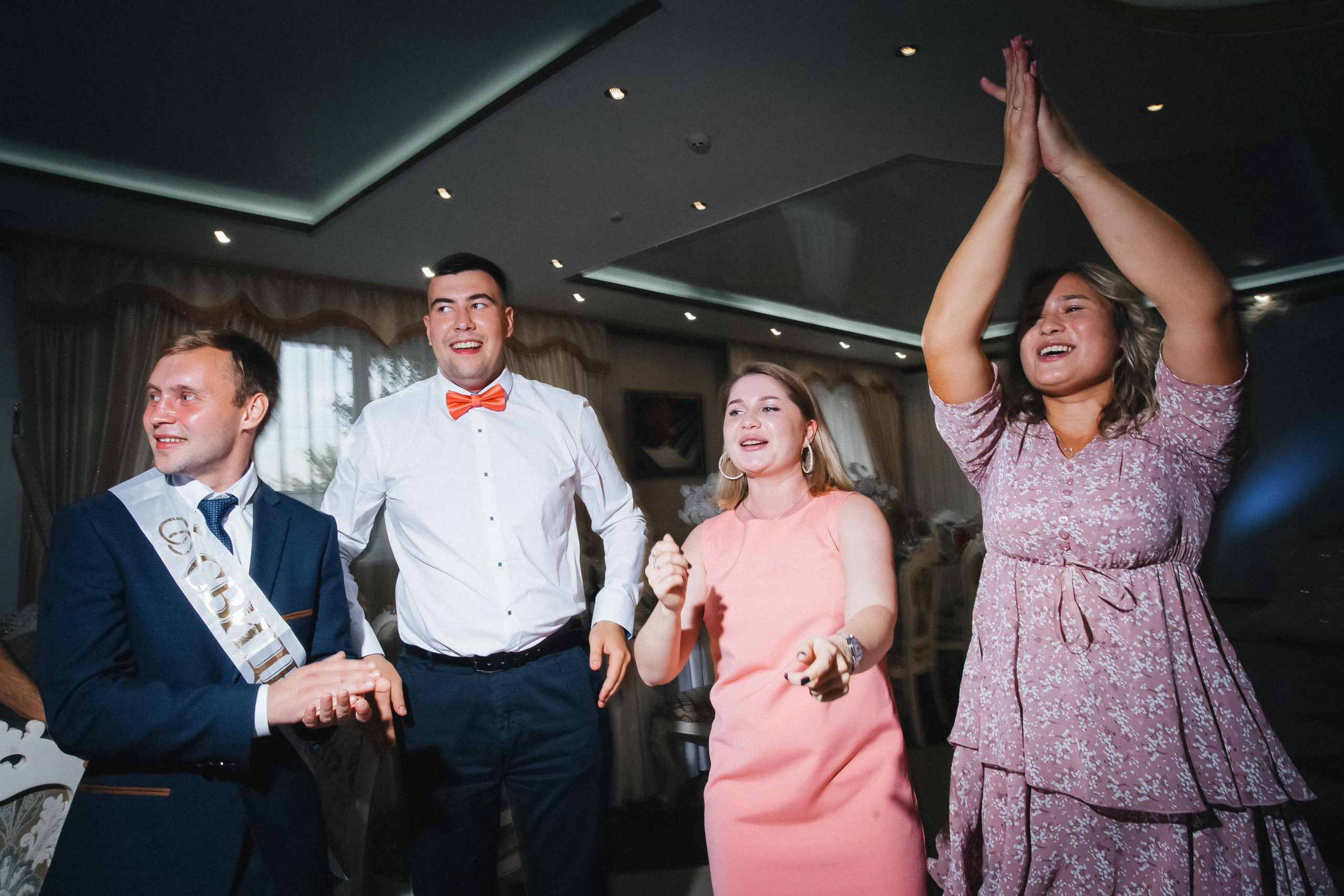 Дмитрий и Наргис. Красивая осень. Фотограф Иркутск, Ангарск, Усолье-Сибирское. Выпускные альбомы