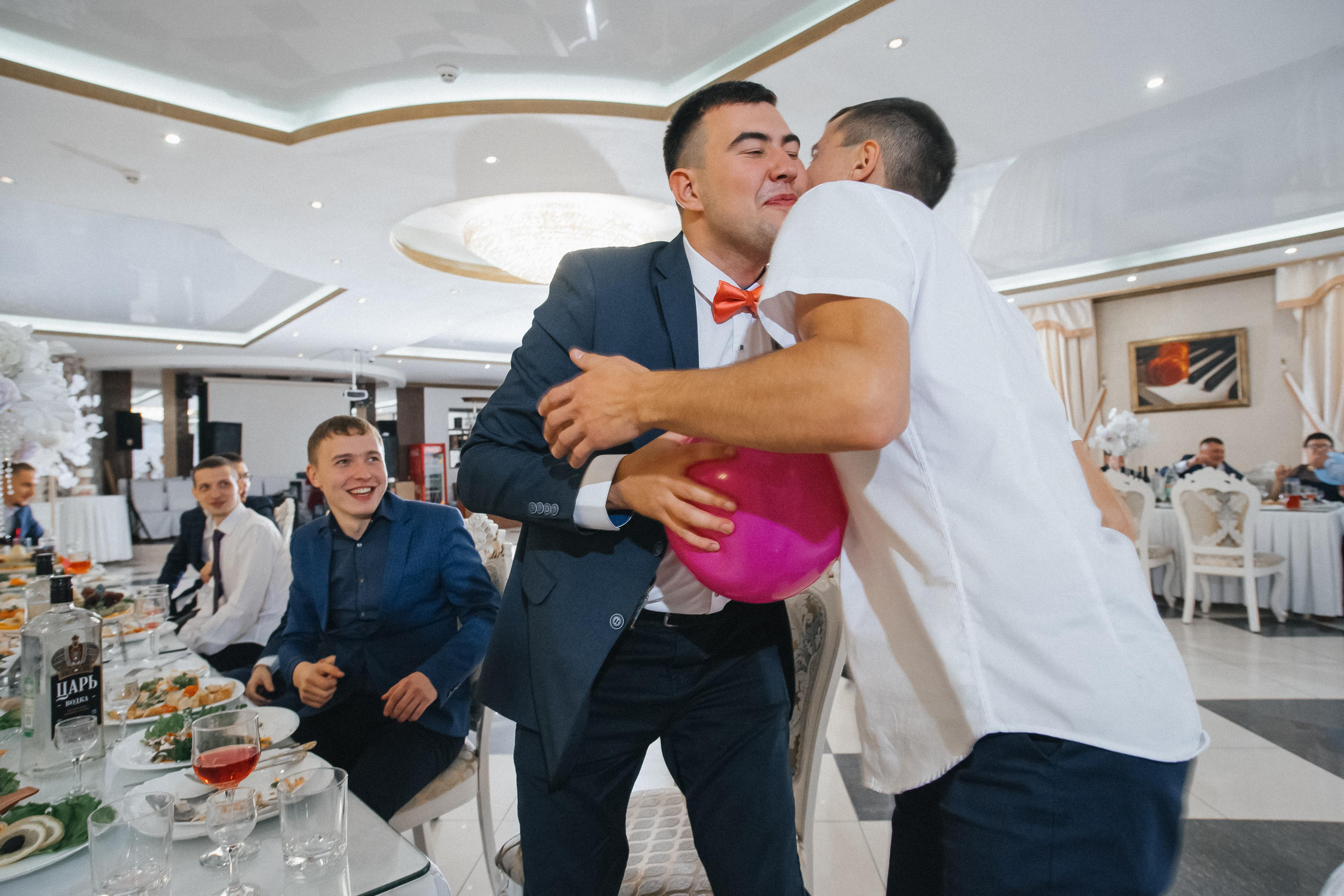 Дмитрий и Наргис. Красивая осень. Фотограф Иркутск, Ангарск, Усолье-Сибирское. Выпускные альбомы