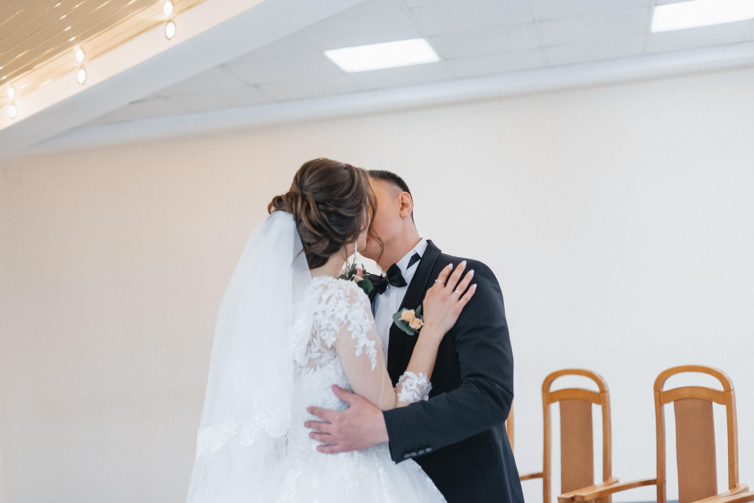 Дмитрий и Наргис. Красивая осень. Фотограф Иркутск, Ангарск, Усолье-Сибирское. Выпускные альбомы