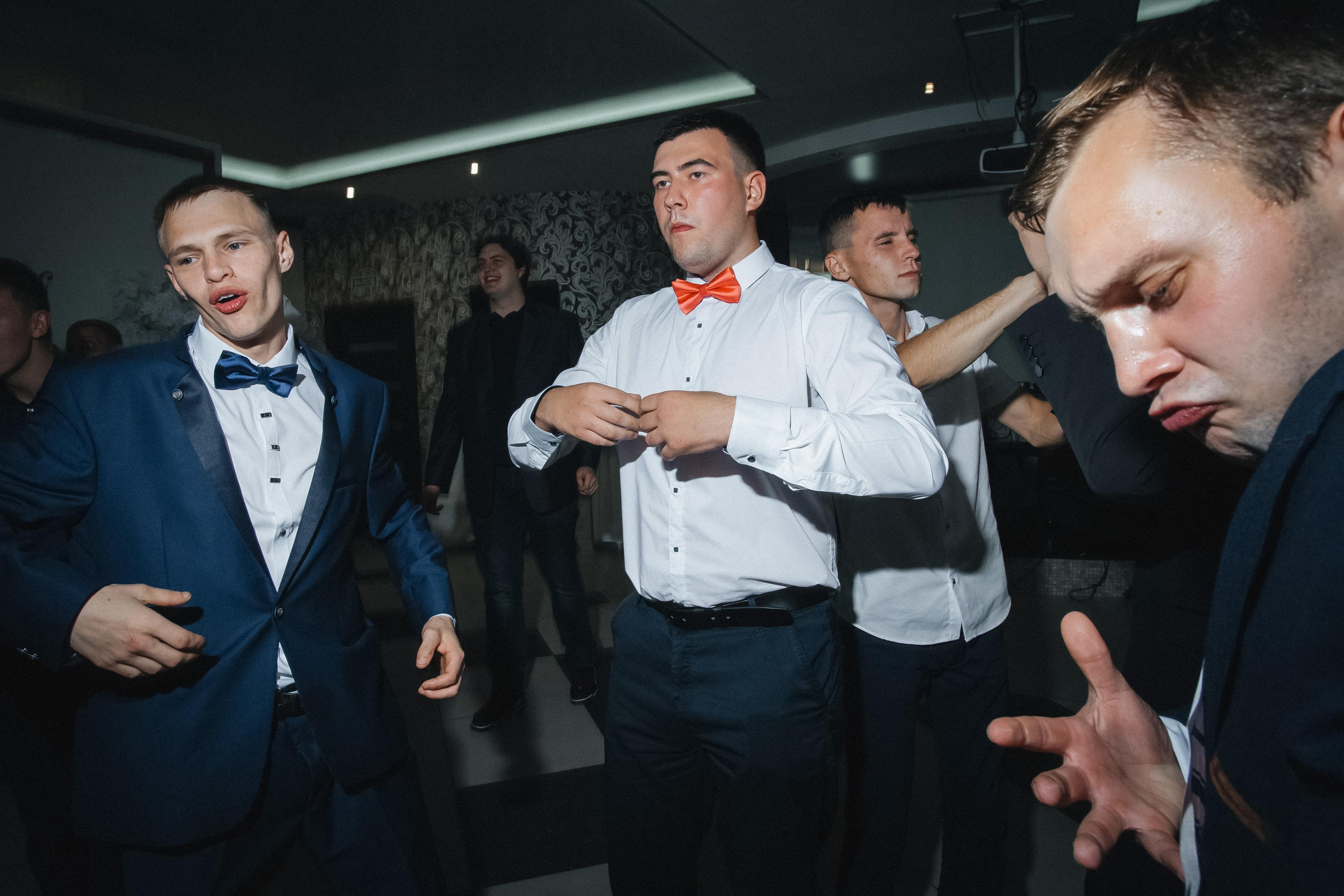 Дмитрий и Наргис. Красивая осень. Фотограф Иркутск, Ангарск, Усолье-Сибирское. Выпускные альбомы