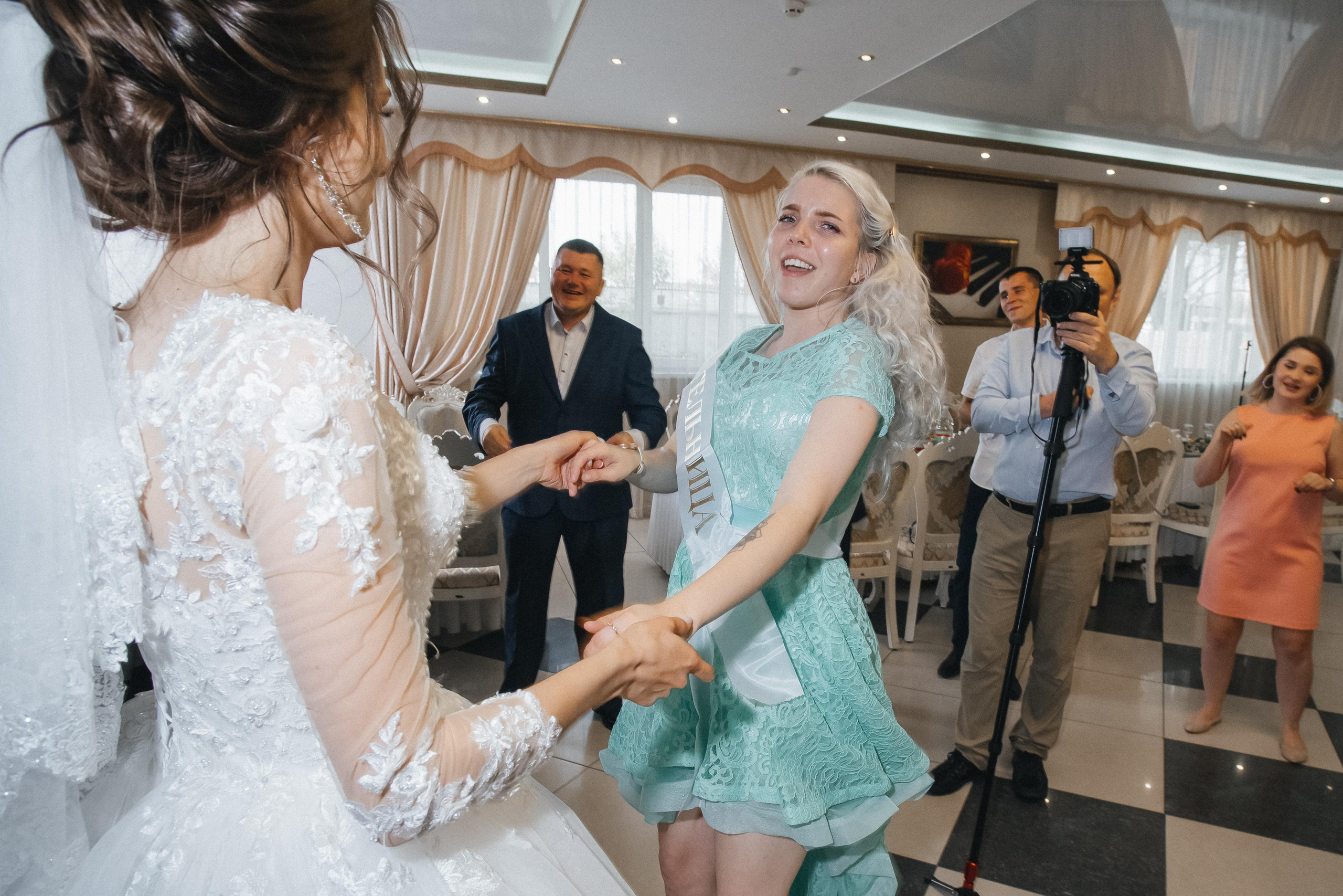 Дмитрий и Наргис. Красивая осень. Фотограф Иркутск, Ангарск, Усолье-Сибирское. Выпускные альбомы