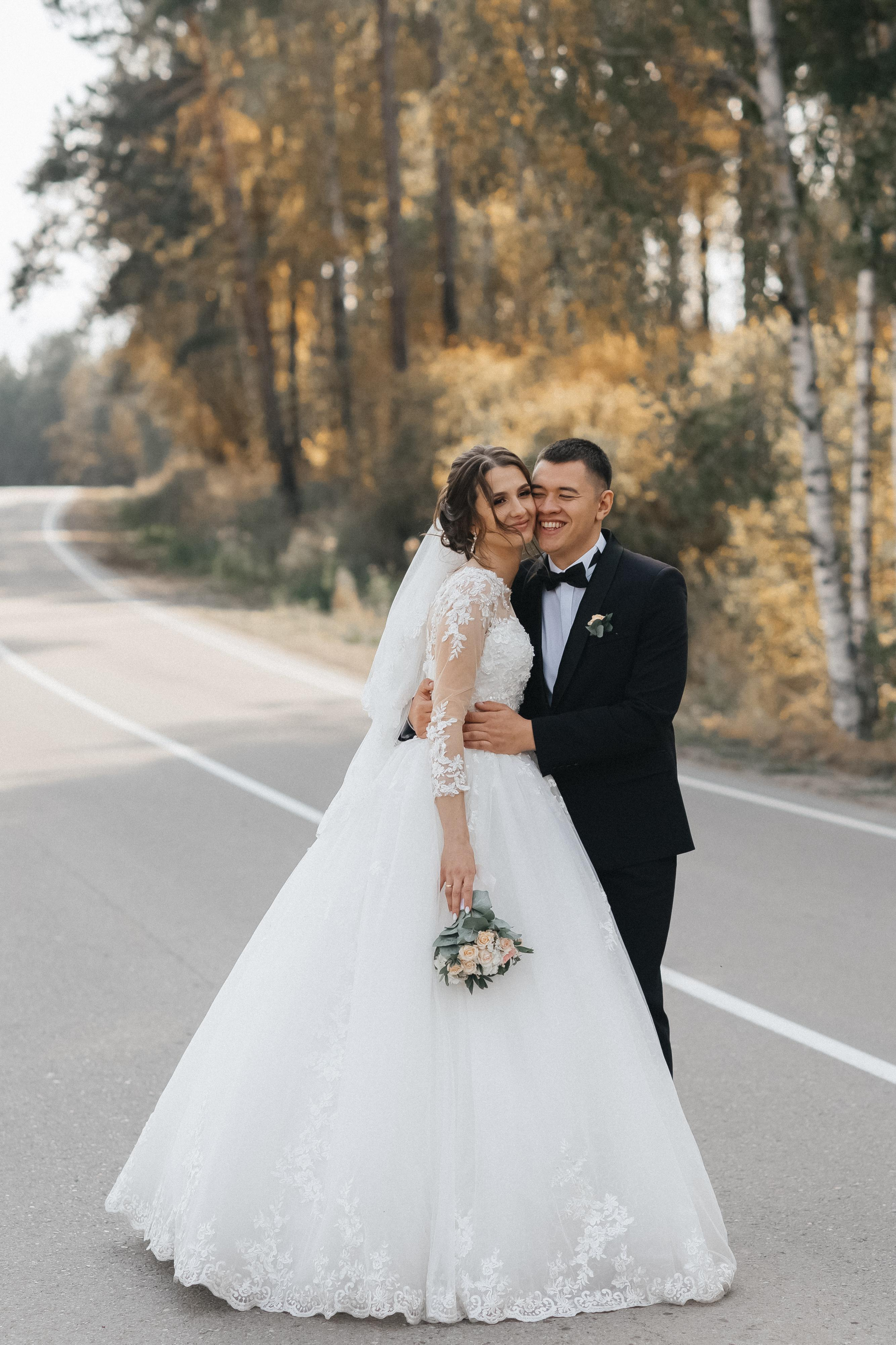 Дмитрий и Наргис. Красивая осень. Фотограф Иркутск, Ангарск, Усолье-Сибирское. Выпускные альбомы