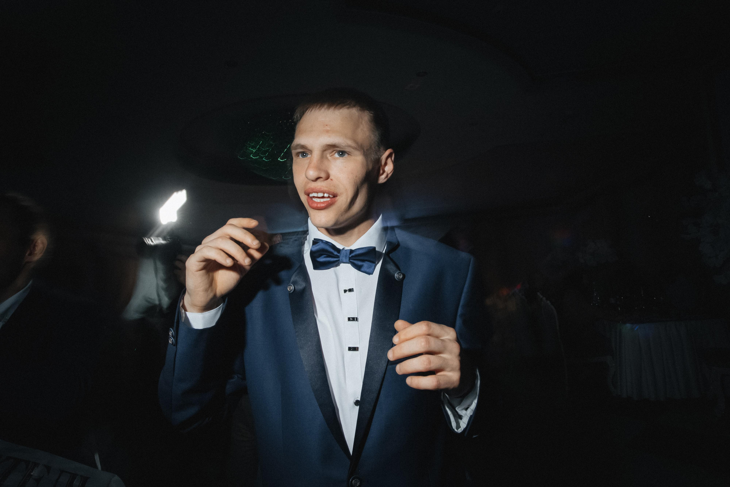 Дмитрий и Наргис. Красивая осень. Фотограф Иркутск, Ангарск, Усолье-Сибирское. Выпускные альбомы