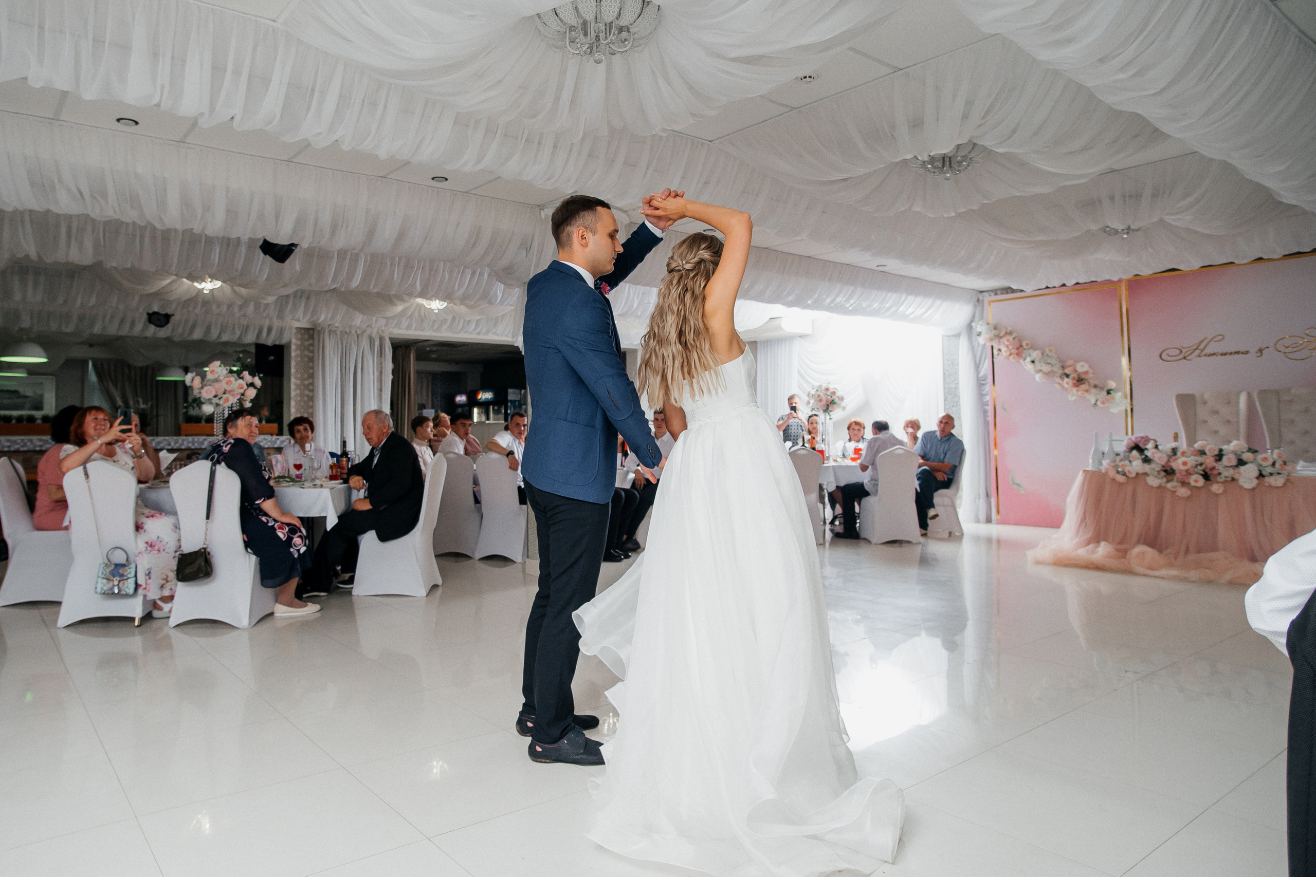 Никита и Алина. Фотограф Иркутск, Ангарск, Усолье-Сибирское. Выпускные альбомы