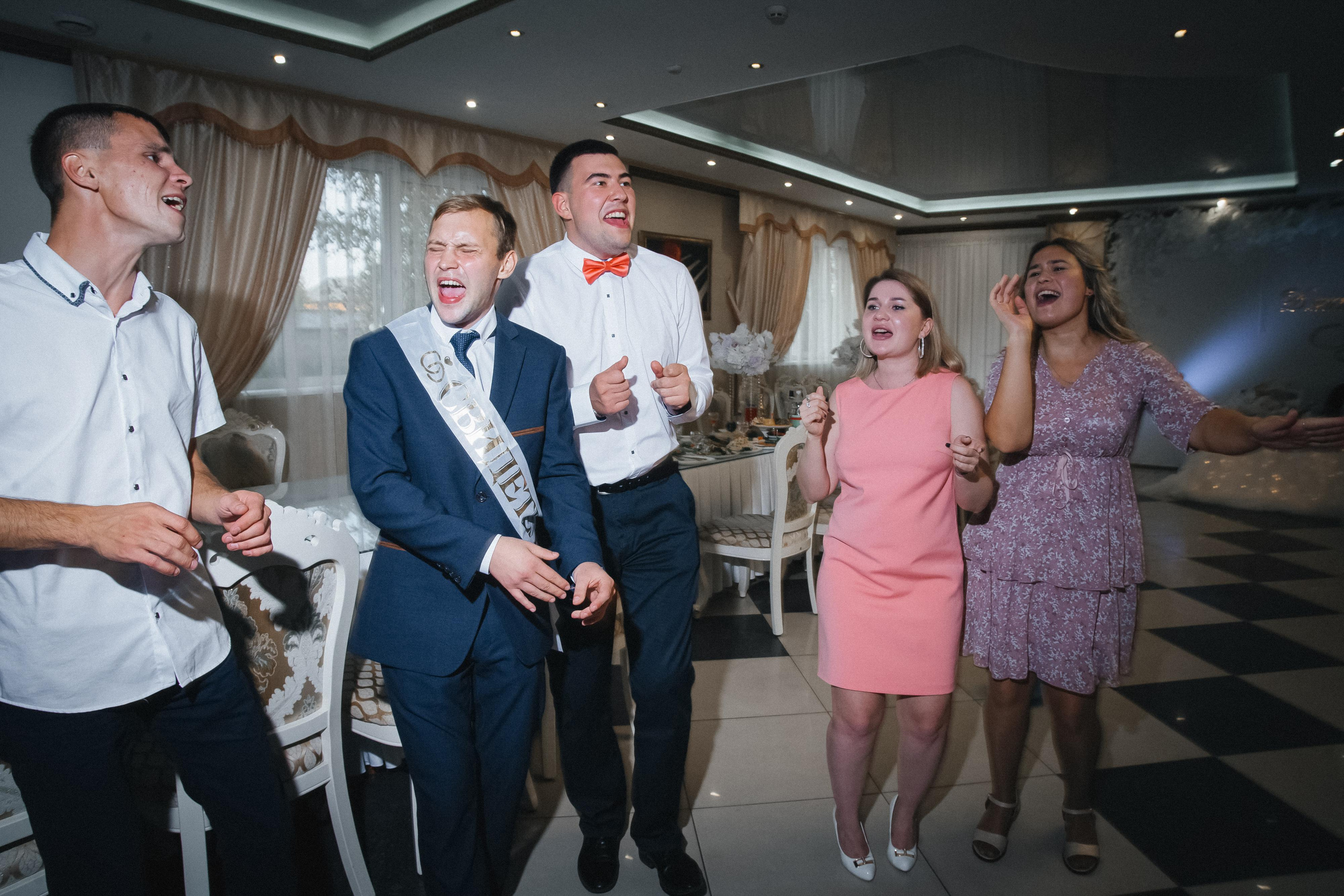 Дмитрий и Наргис. Красивая осень. Фотограф Иркутск, Ангарск, Усолье-Сибирское. Выпускные альбомы