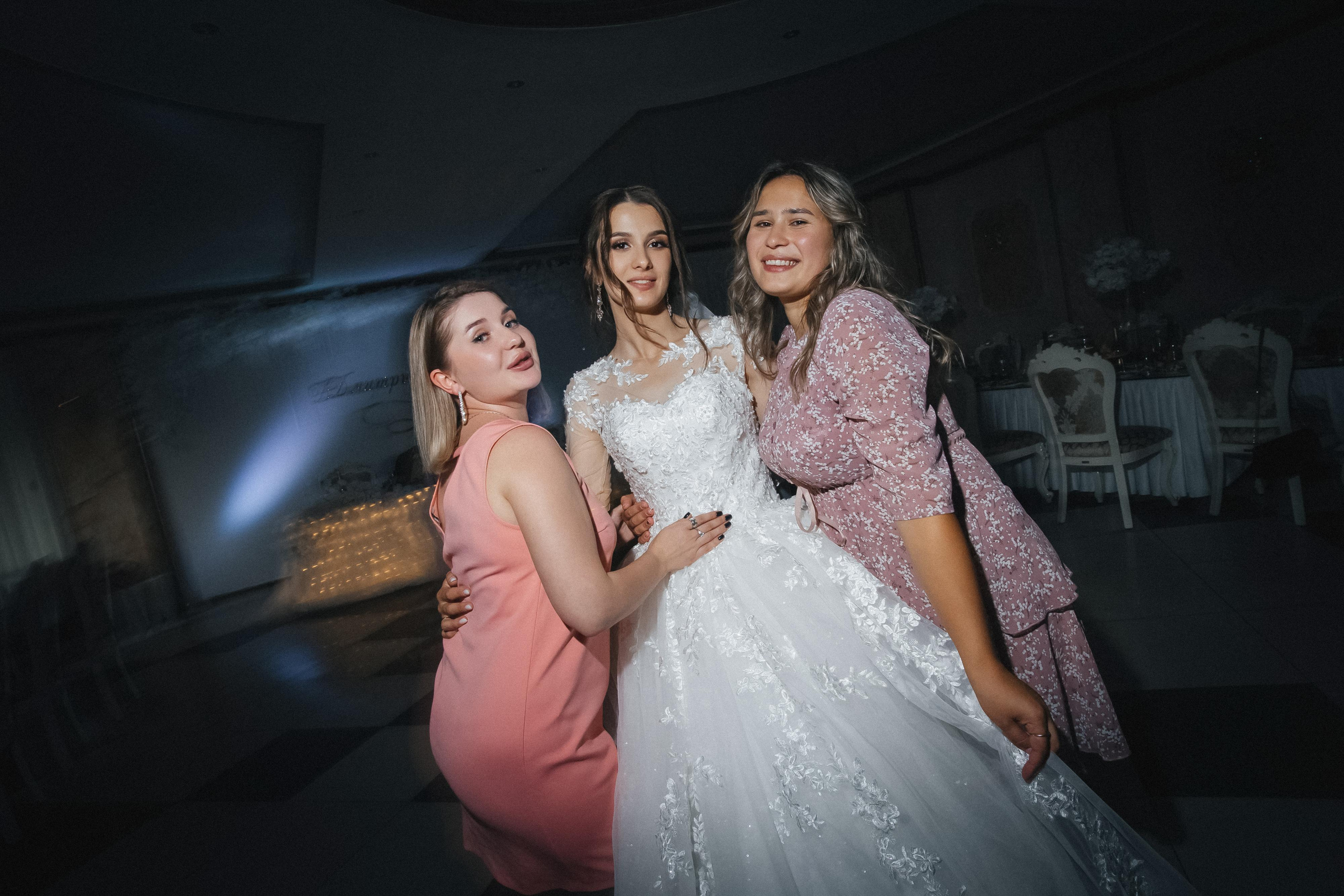 Дмитрий и Наргис. Красивая осень. Фотограф Иркутск, Ангарск, Усолье-Сибирское. Выпускные альбомы