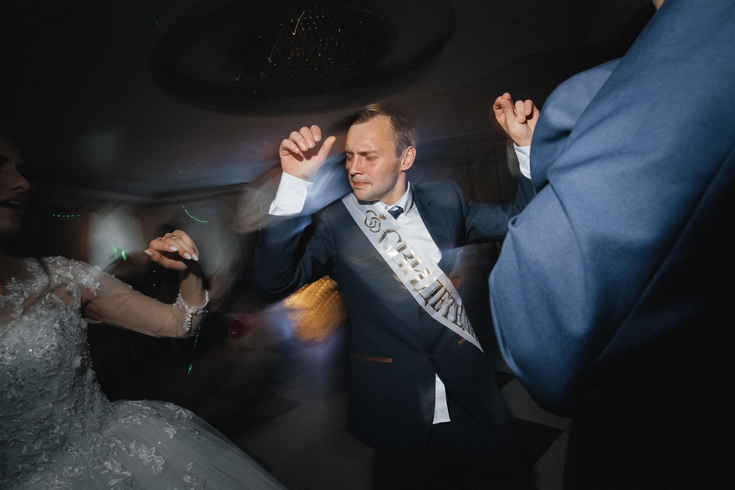 Дмитрий и Наргис. Красивая осень. Фотограф Иркутск, Ангарск, Усолье-Сибирское. Выпускные альбомы