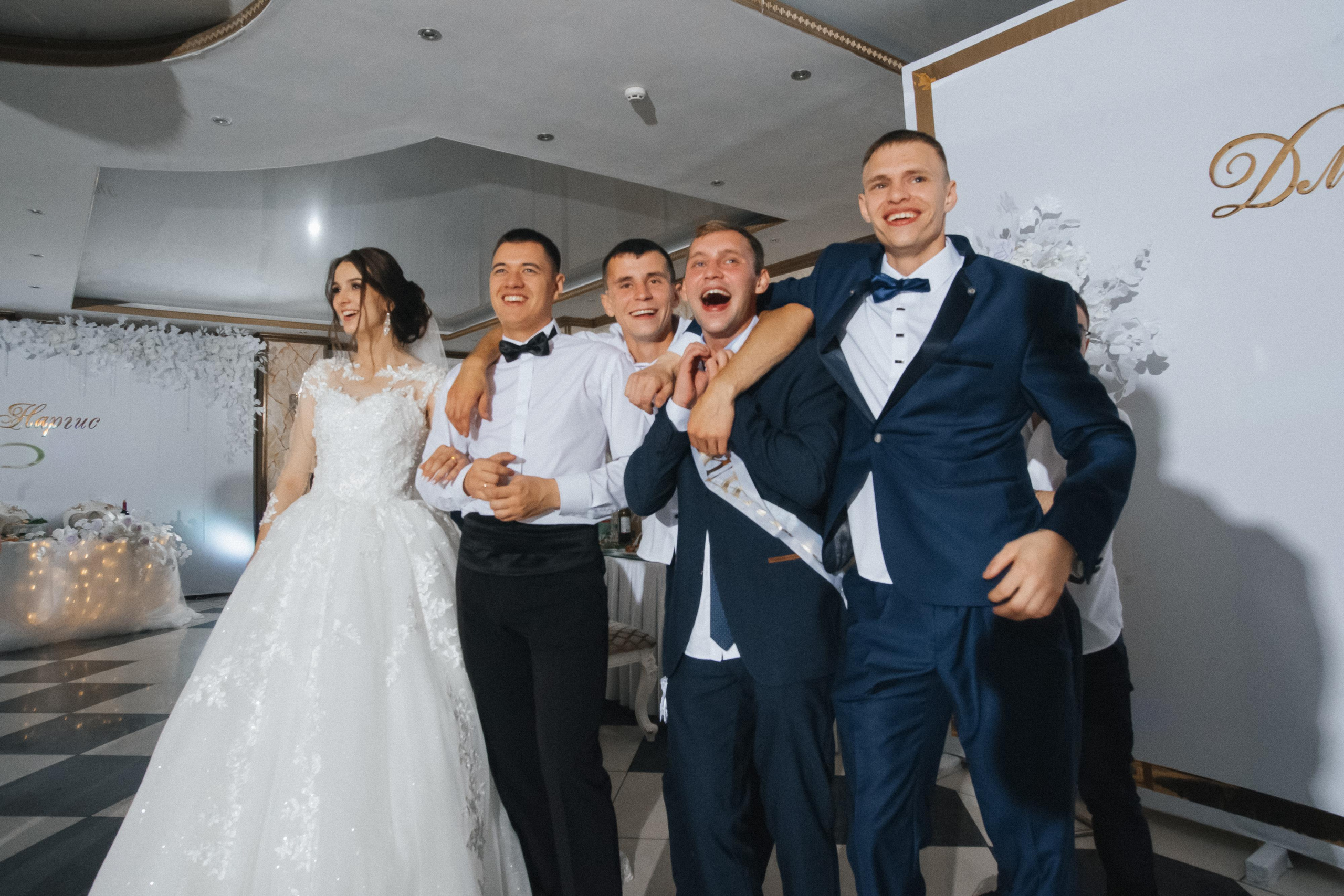 Дмитрий и Наргис. Красивая осень. Фотограф Иркутск, Ангарск, Усолье-Сибирское. Выпускные альбомы