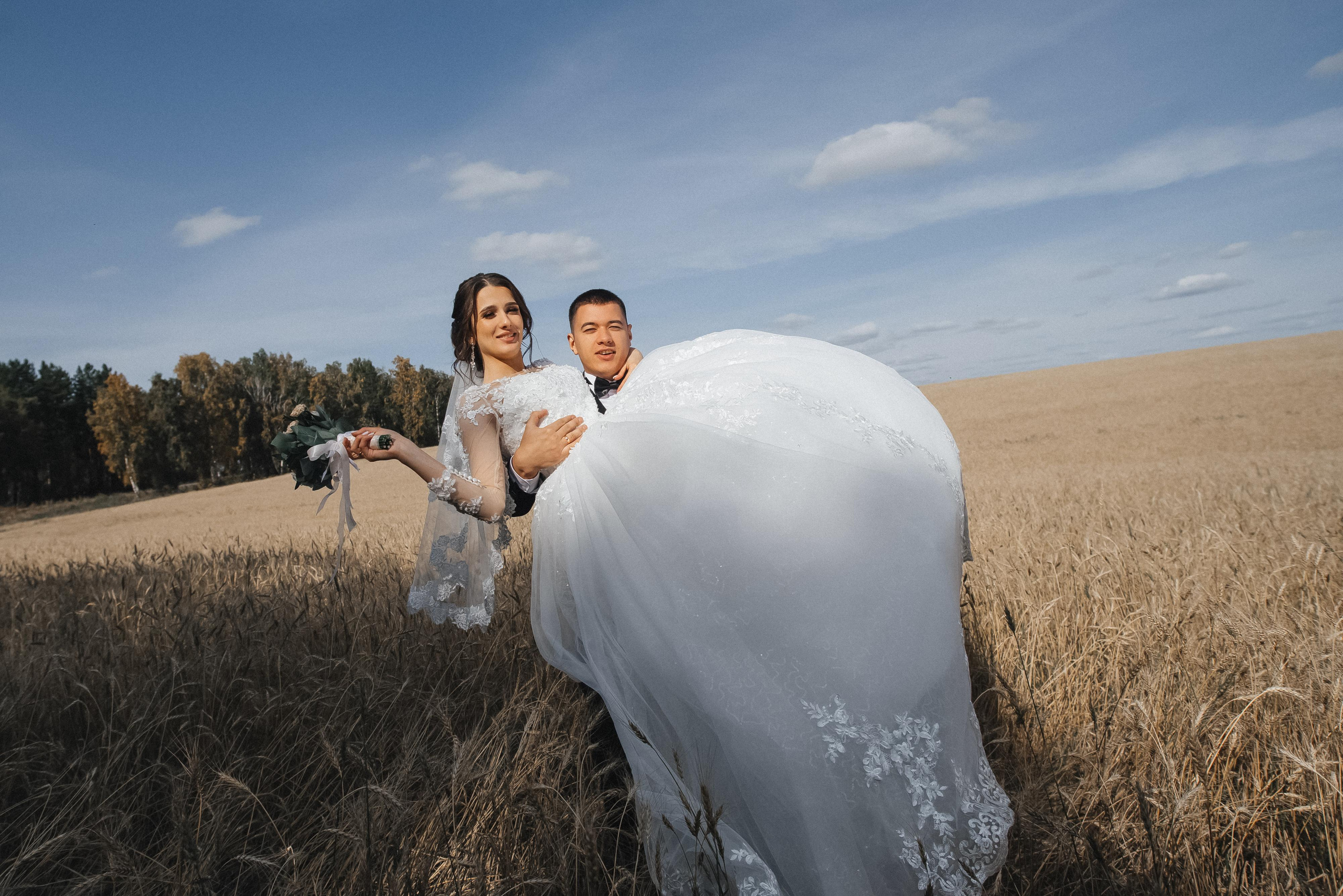Дмитрий и Наргис. Красивая осень. Фотограф Иркутск, Ангарск, Усолье-Сибирское. Выпускные альбомы