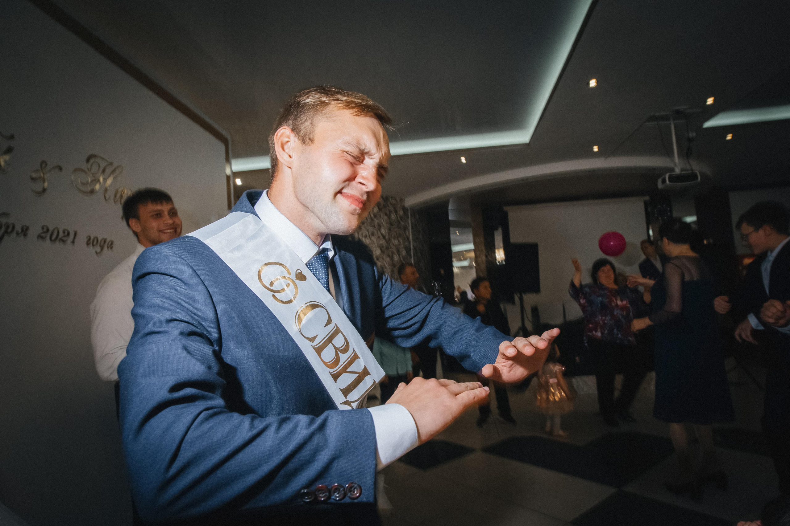 Дмитрий и Наргис. Красивая осень. Фотограф Иркутск, Ангарск, Усолье-Сибирское. Выпускные альбомы