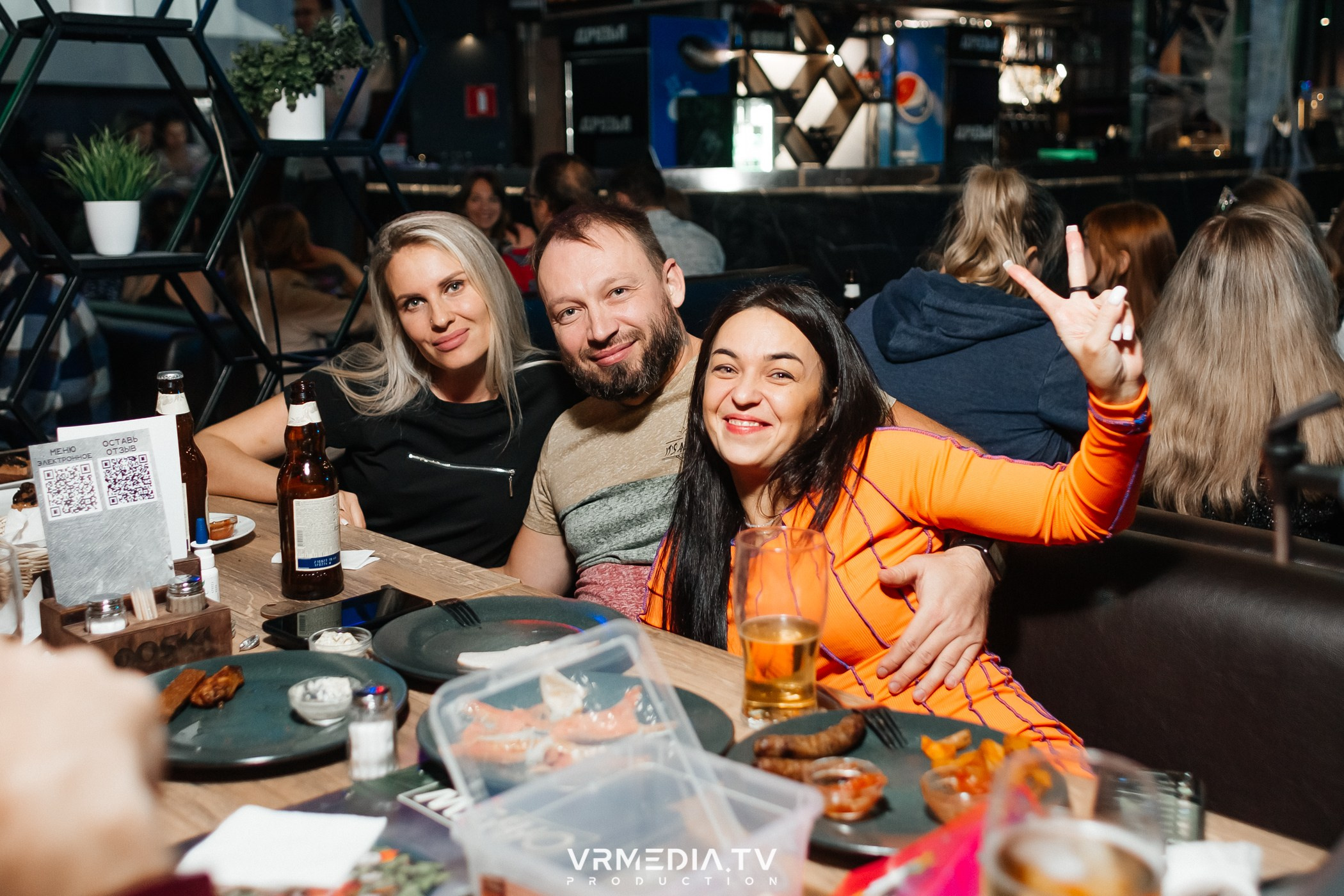 WoW QuiZ в баре «Друзья»