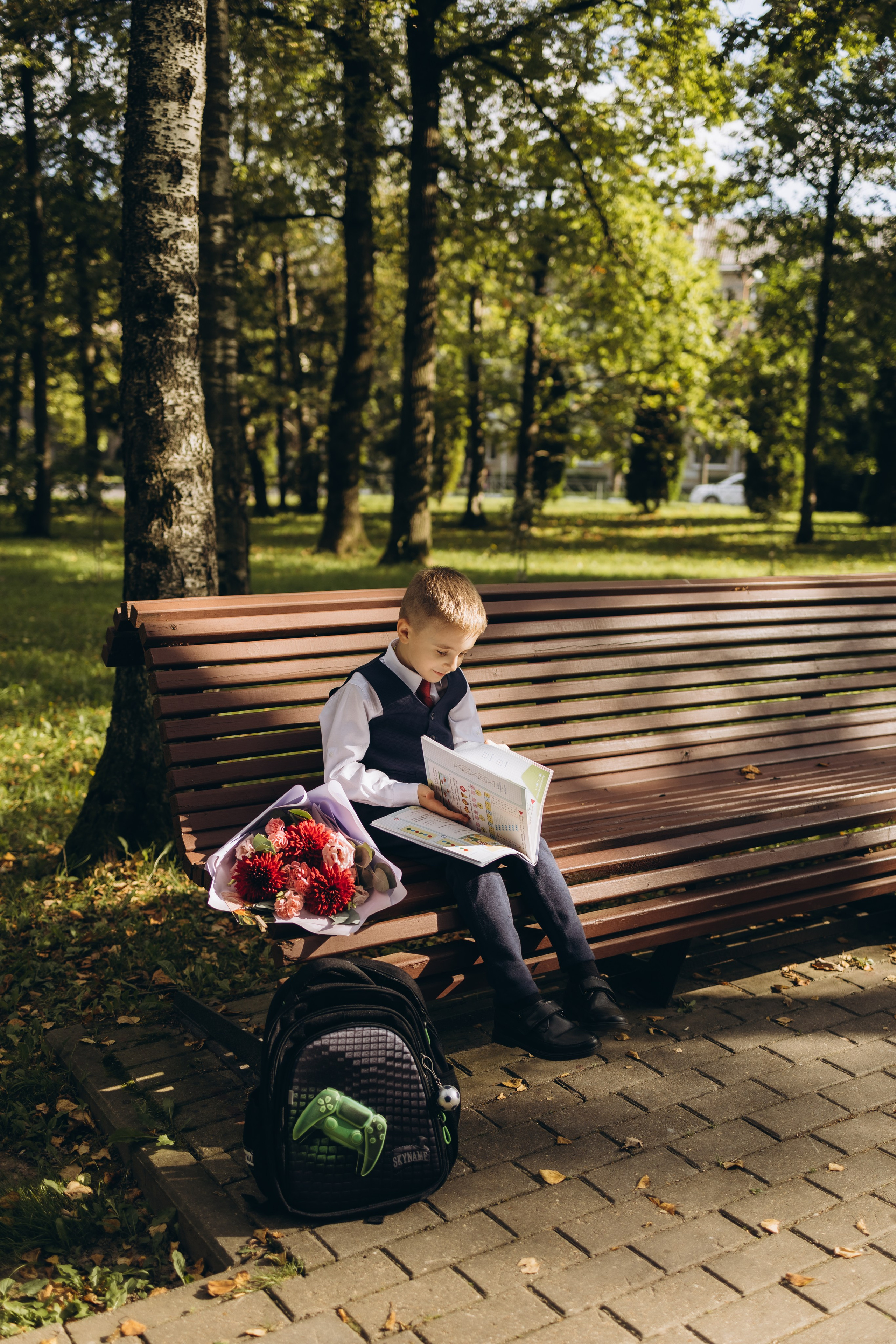 Первая школьная фотография Димули (1.09.2025 г.) г. Обнинск (Калужская обл.). Надежда Стар семейный и церковный фотограф в Жукове и Калужской области