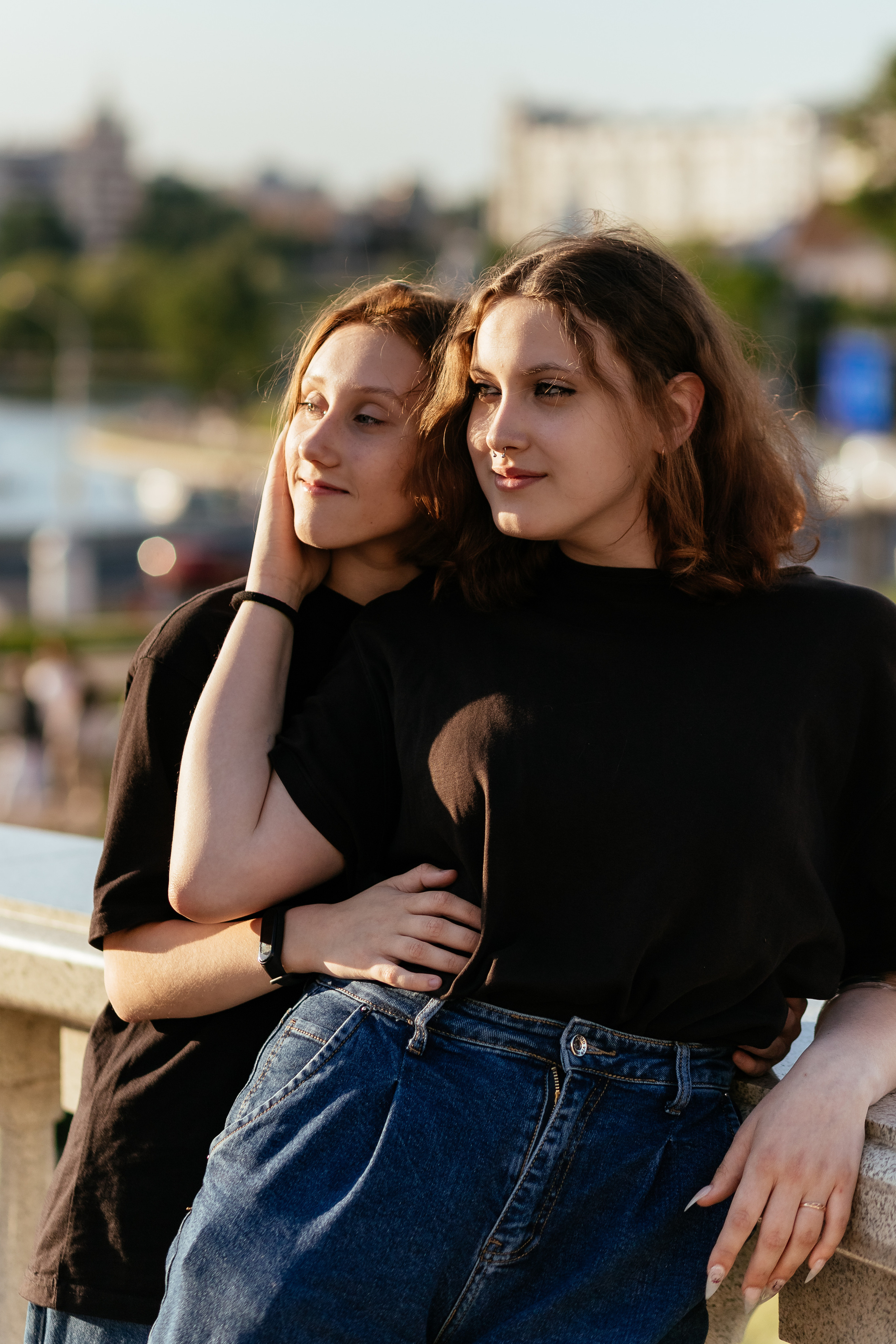 Саша и Лера. Прогулка по вечернему Минску. Семейный фотограф в Минске Приболовец Светлана