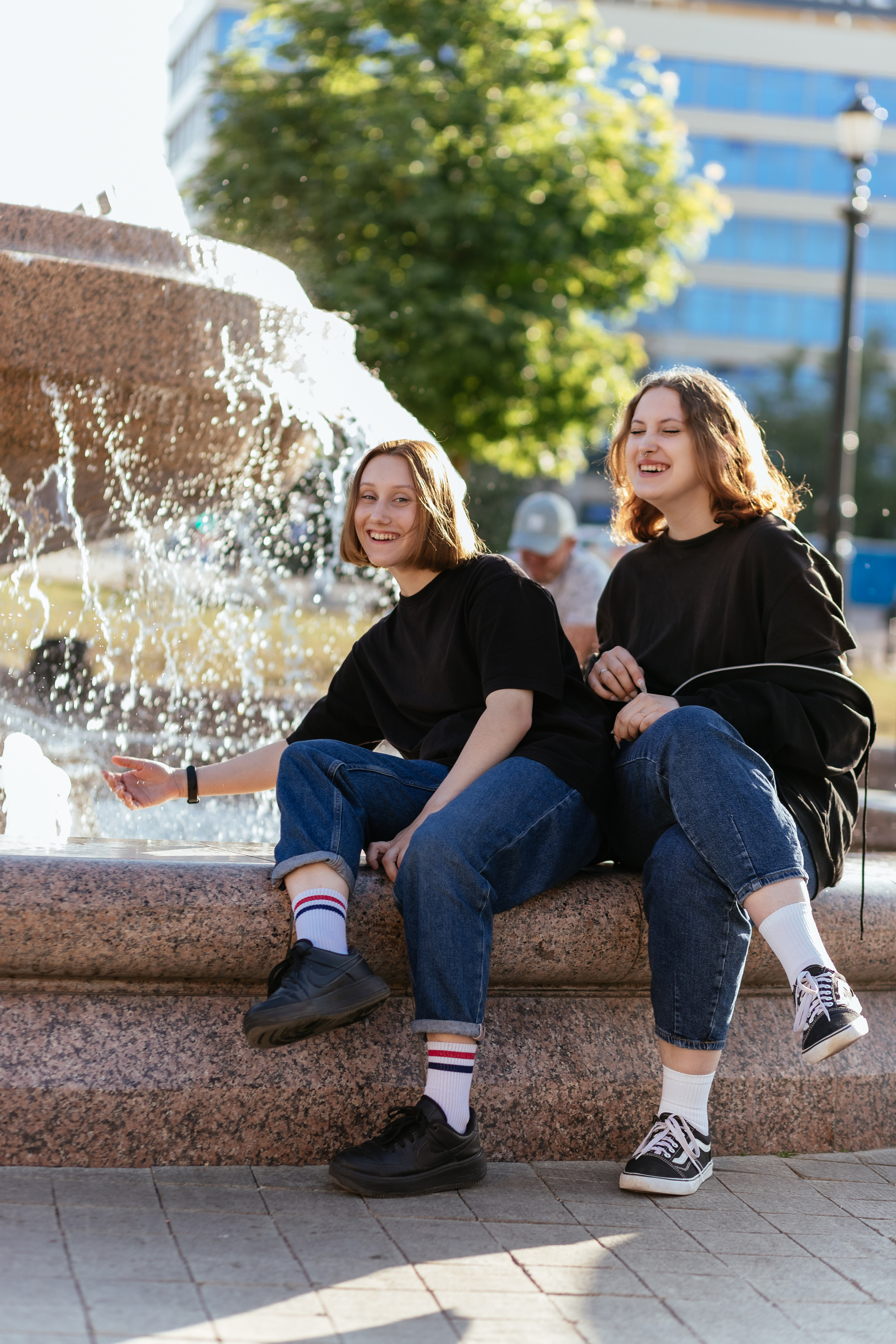 Саша и Лера. Прогулка по вечернему Минску. Семейный фотограф в Минске Приболовец Светлана