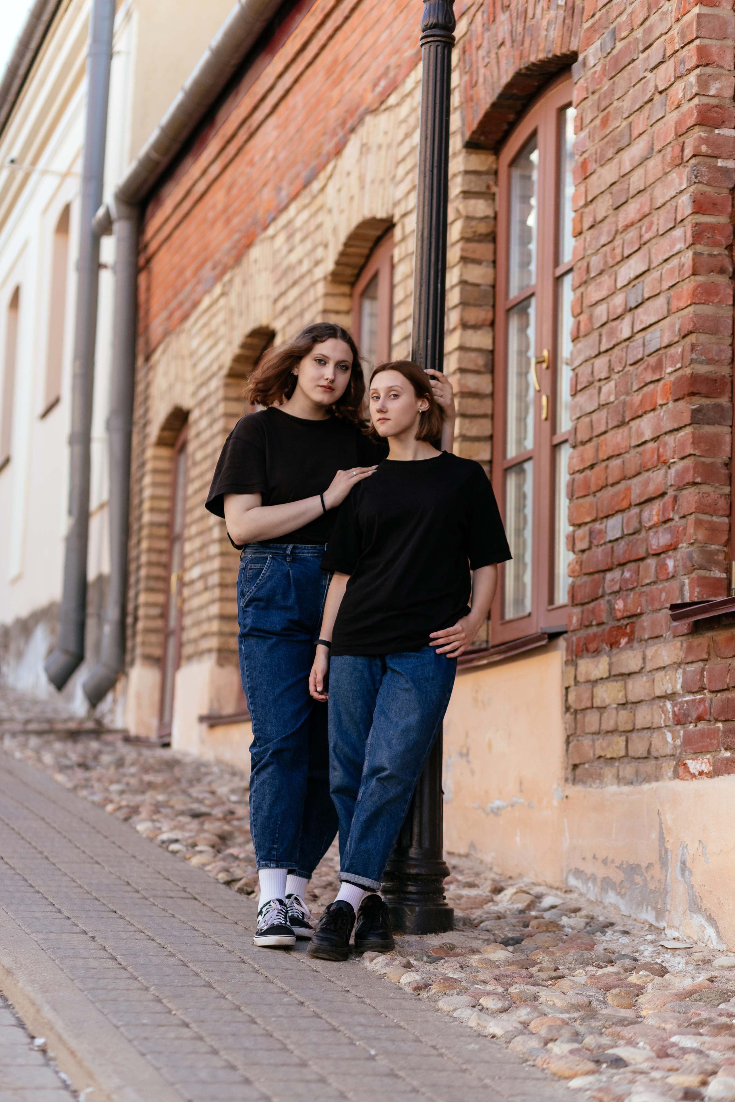 Саша и Лера. Прогулка по вечернему Минску. Семейный фотограф в Минске Приболовец Светлана