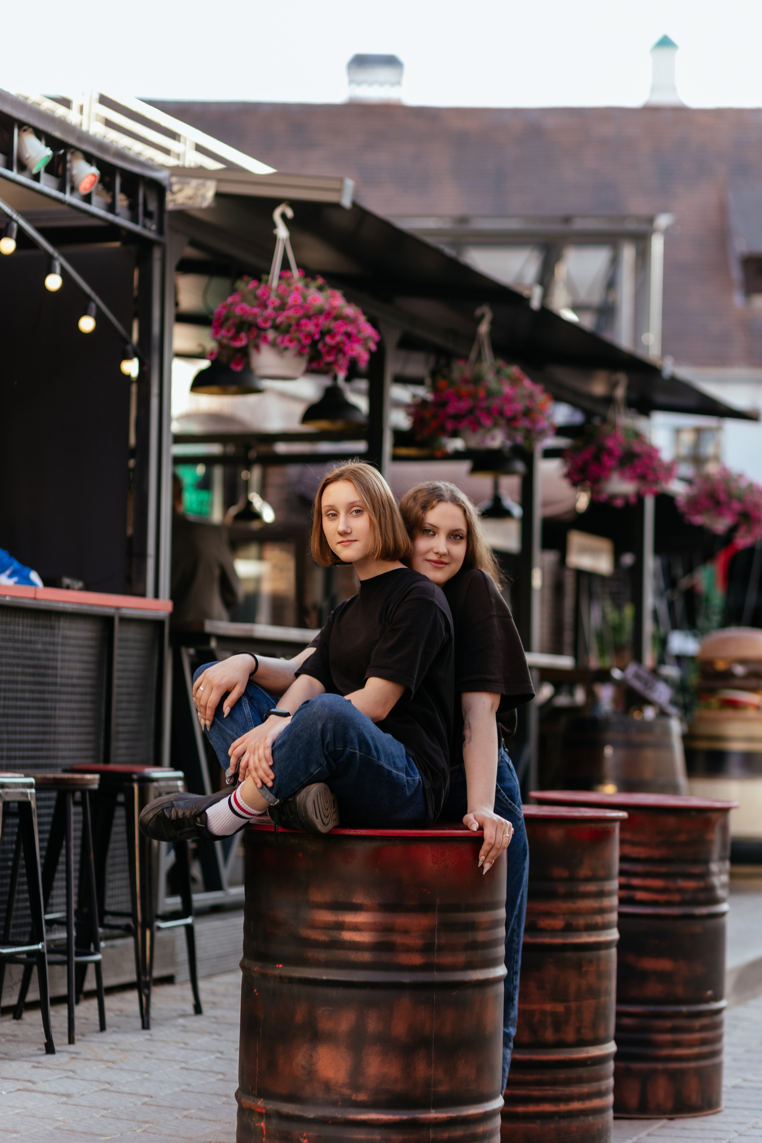 Саша и Лера. Прогулка по вечернему Минску. Семейный фотограф в Минске Приболовец Светлана