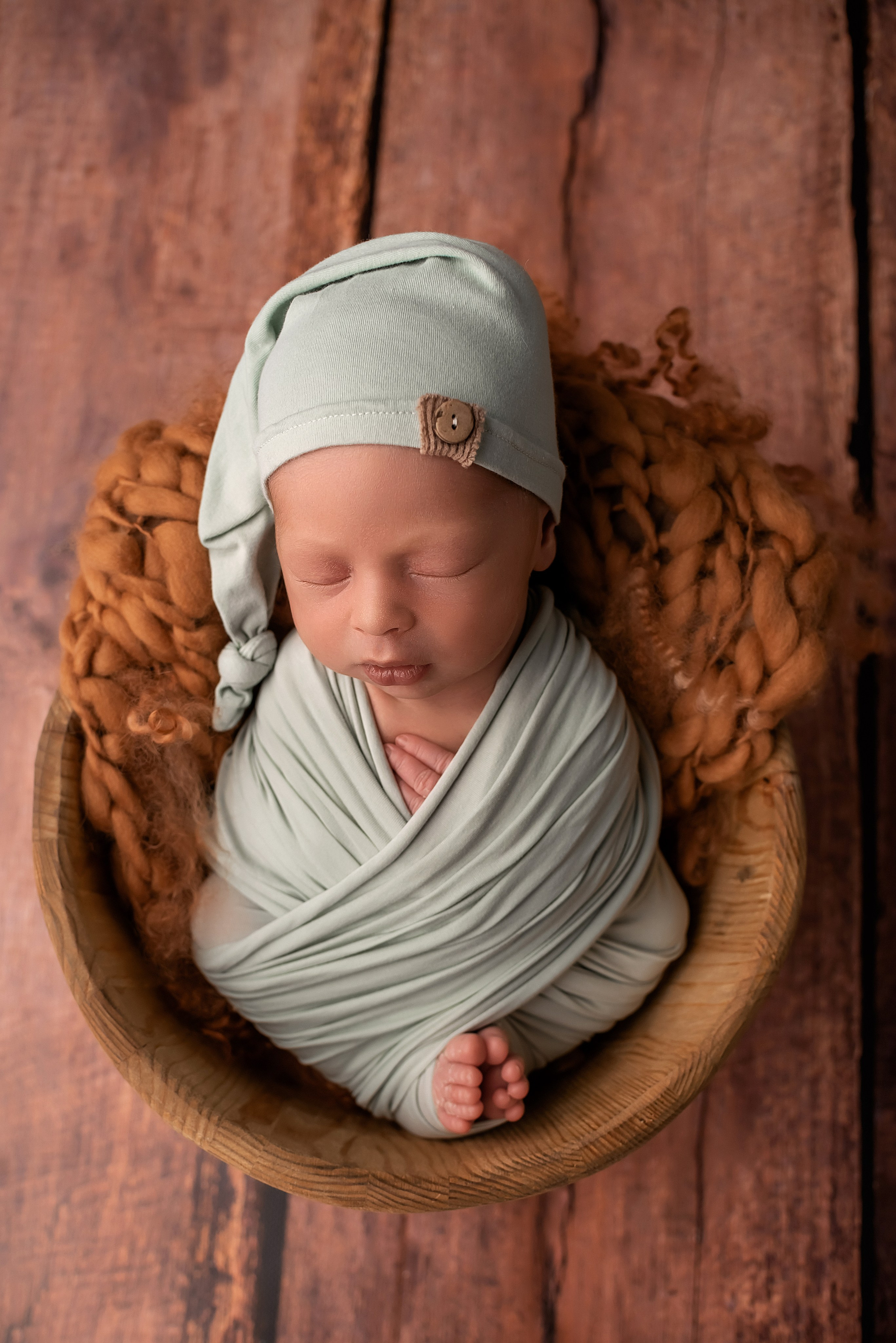 Новорождённые (в обмотках). Детский фотограф новорождённых в Минске Боровик Екатерина