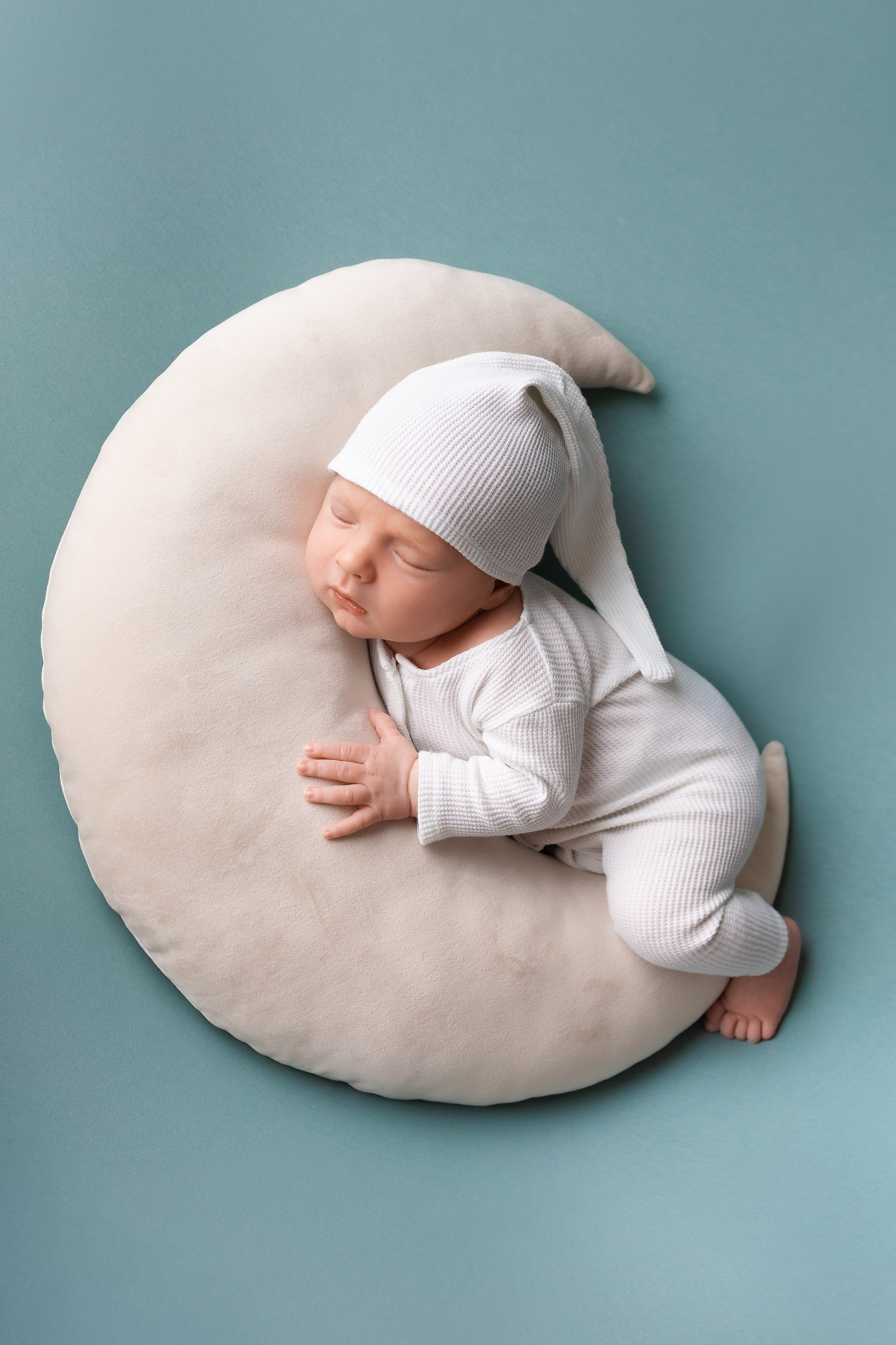 Тихомир. Фотограф новорождённых Newborn Москва