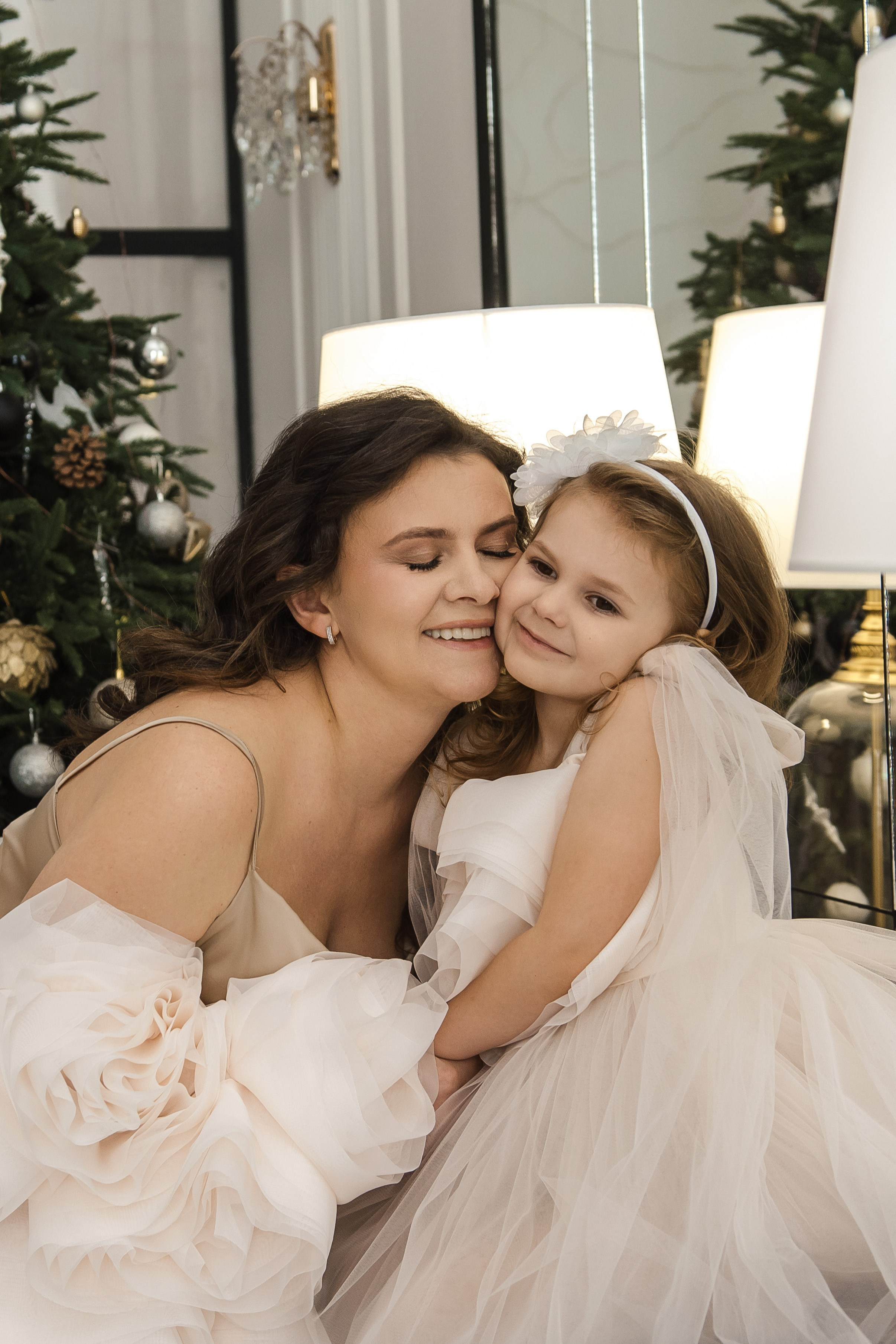 Семейная фотосессия - семейная и детская фотосъемка в студии Калинингр. Свадебный фотограф Калининград - Александр Зубанов