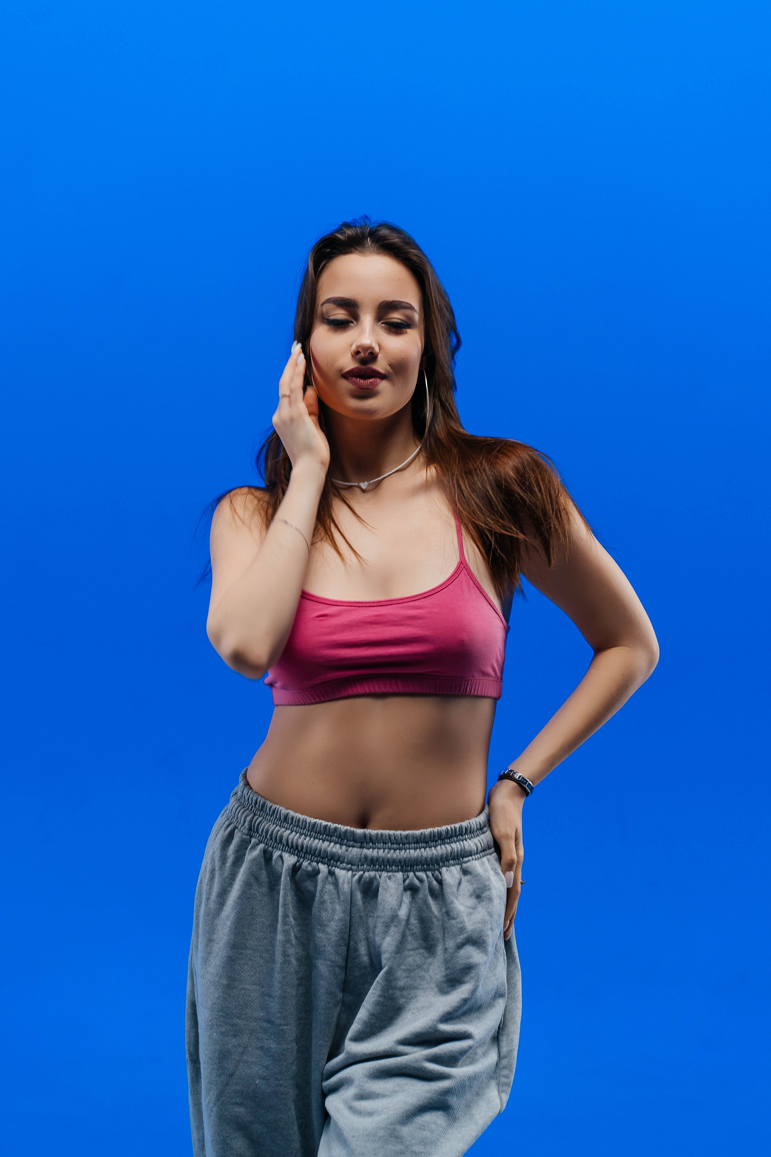 Студийный минимализм. Виктория Алпеева — фотограф по любви