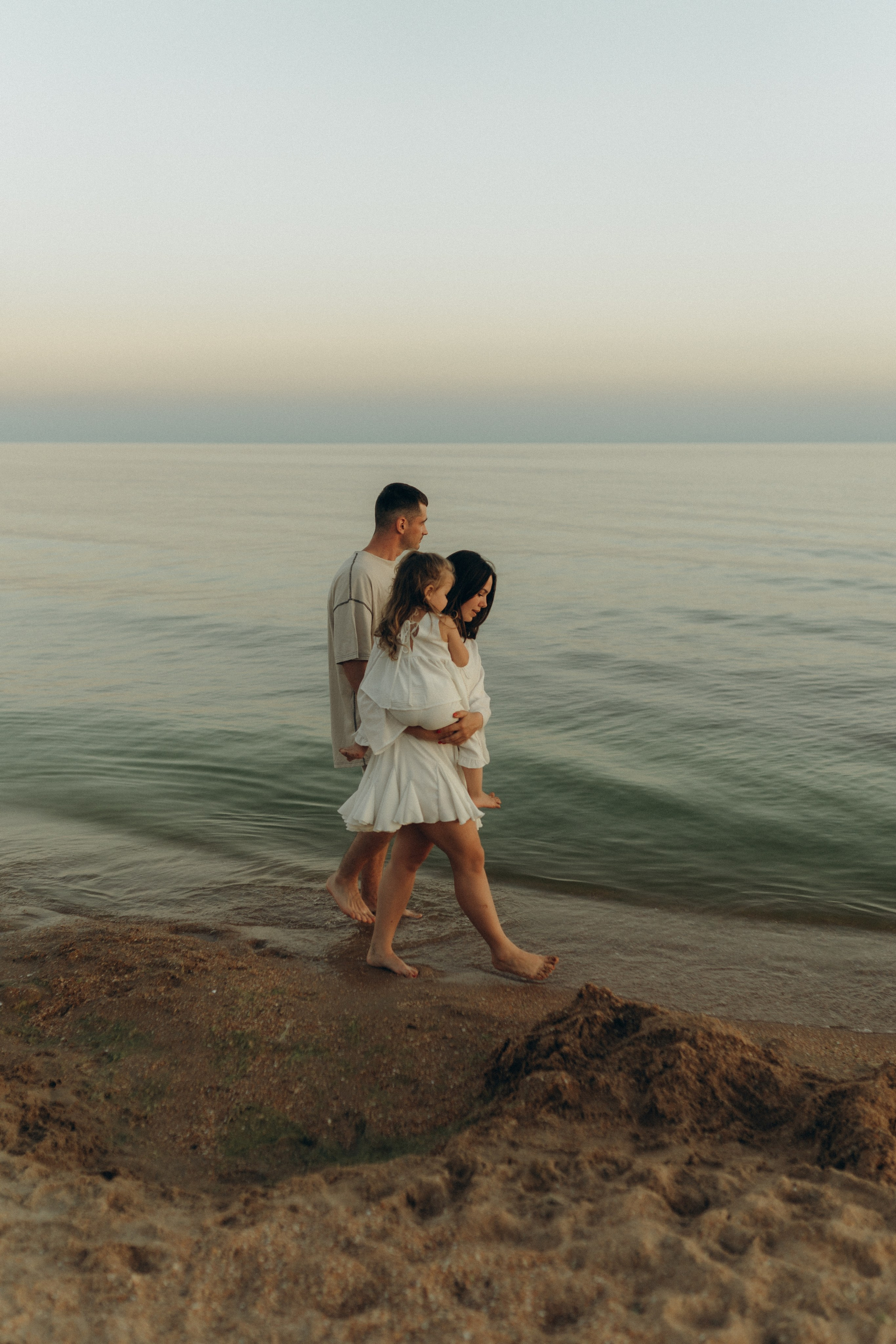 Приключения Аделины на море. Семейный lifestyle фотограф в Москве Рената Рафикова