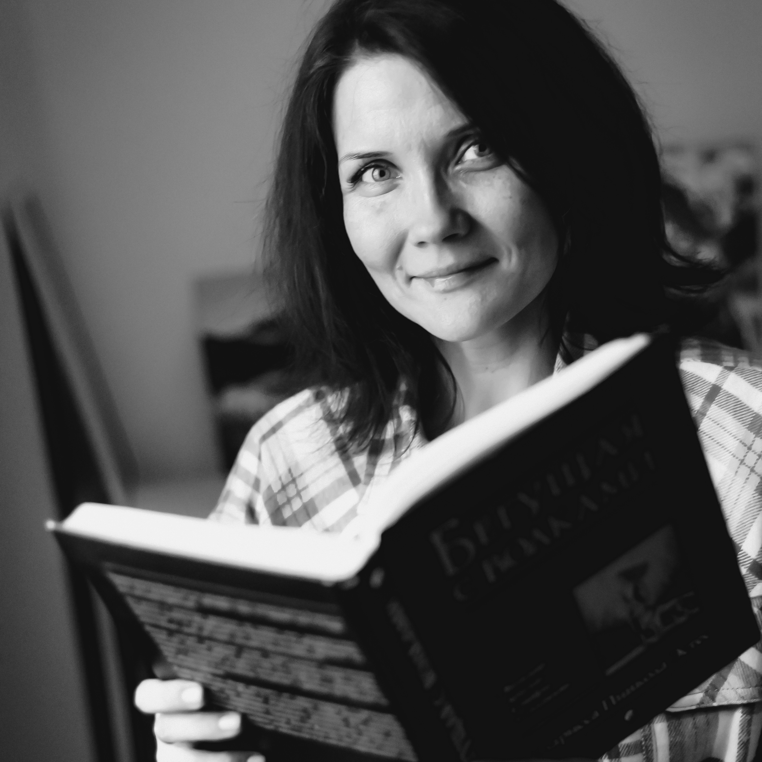 Лариса. Фотограф Старый Оскол Мавлыга Мария