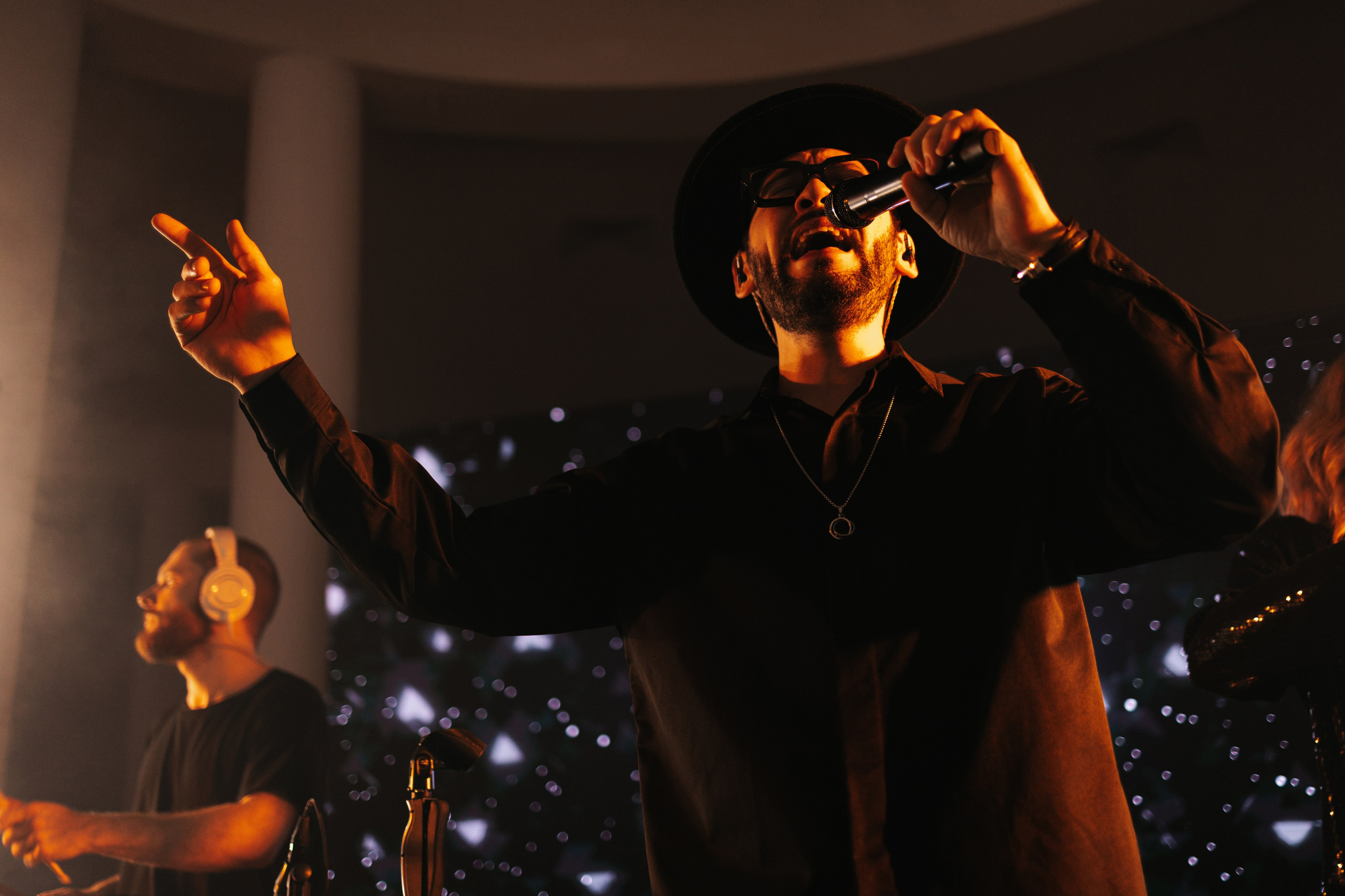 Xin chào. Свадебный фотограф Москва Мотеюнайте Виктория