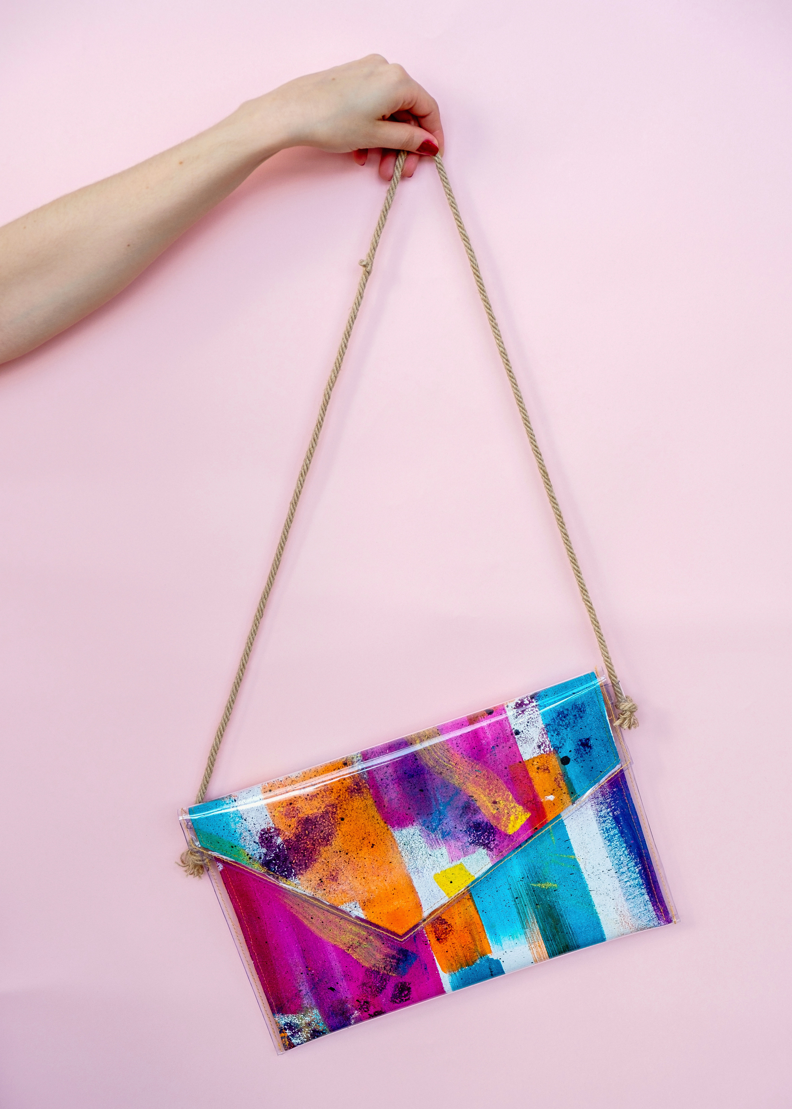 By Daisy. Клатчи ручной работы. Лихошерстов Андрей — фотограф для бизнеса из Сибири