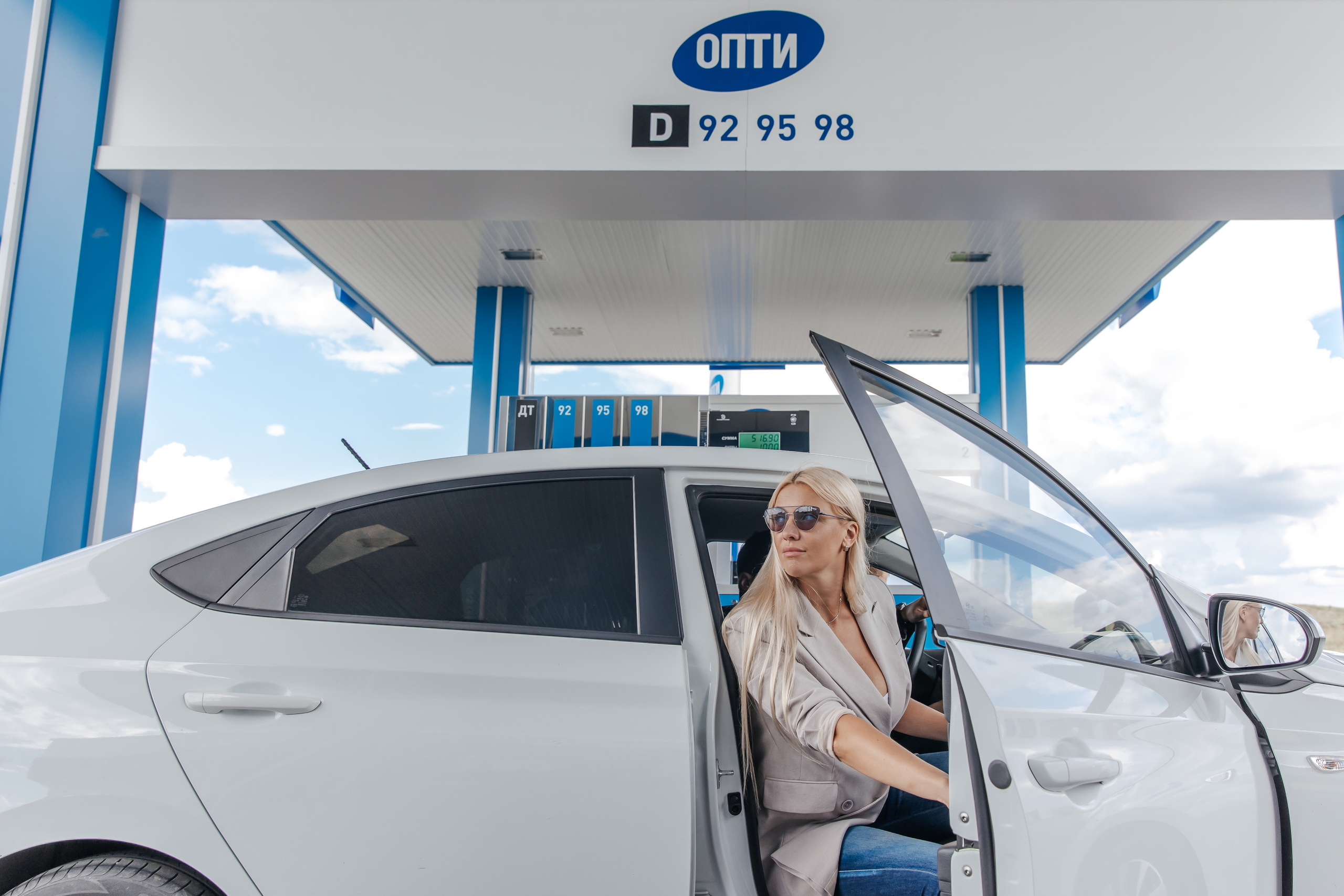 АЗС ОПТИ. Контент для соцсетей и рекламы. Лихошерстов Андрей — фотограф для бизнеса из Сибири