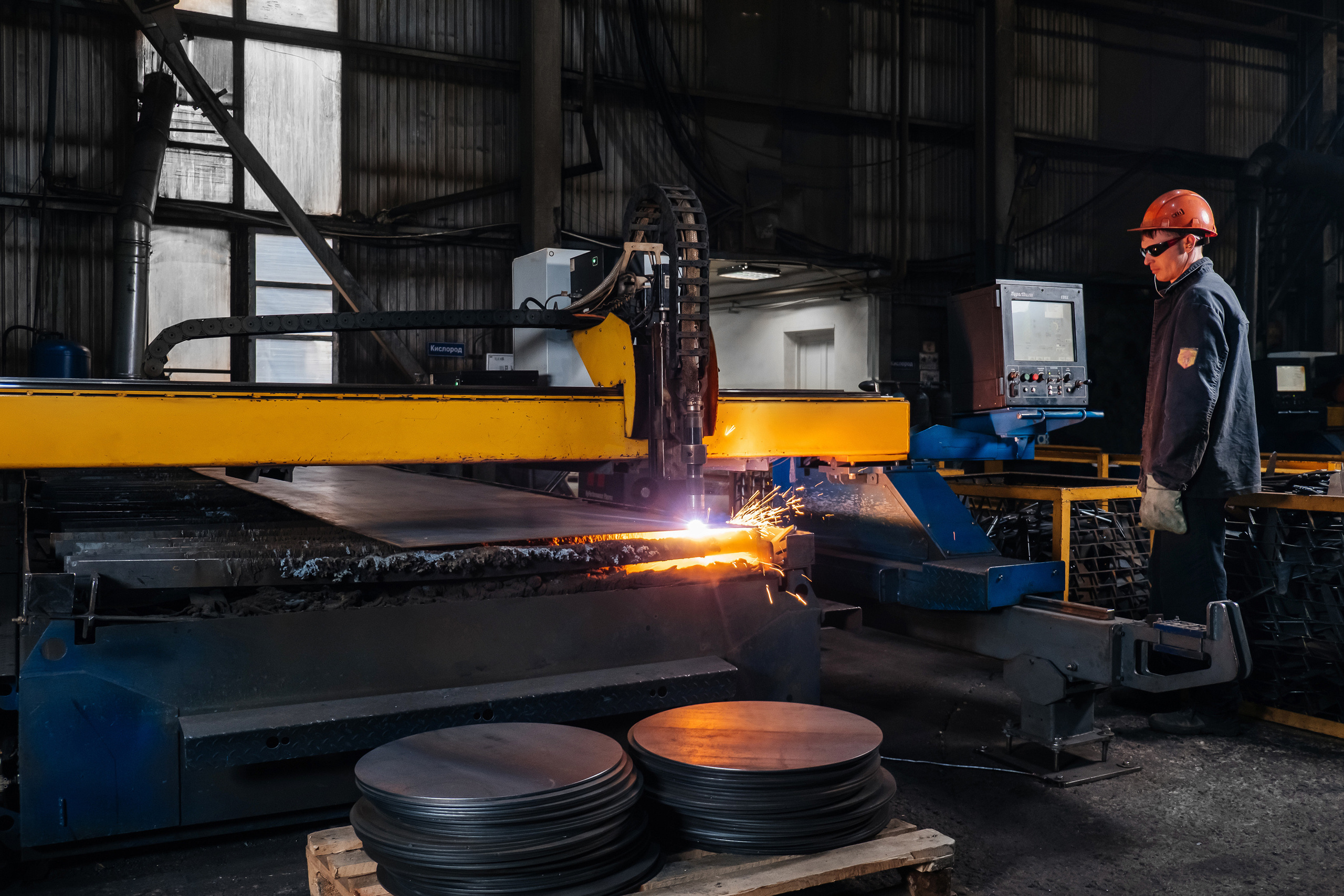 Производственный репортаж для компании Алмаз. Лихошерстов Андрей — фотограф для бизнеса из Сибири