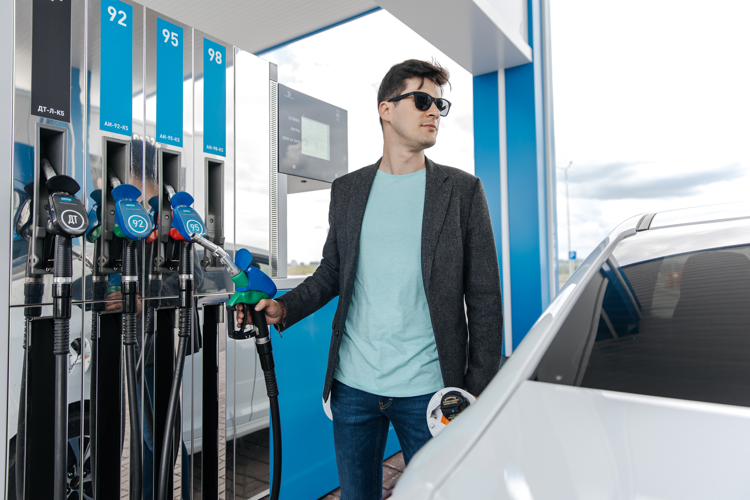 АЗС ОПТИ. Контент для соцсетей и рекламы. Лихошерстов Андрей — фотограф для бизнеса из Сибири