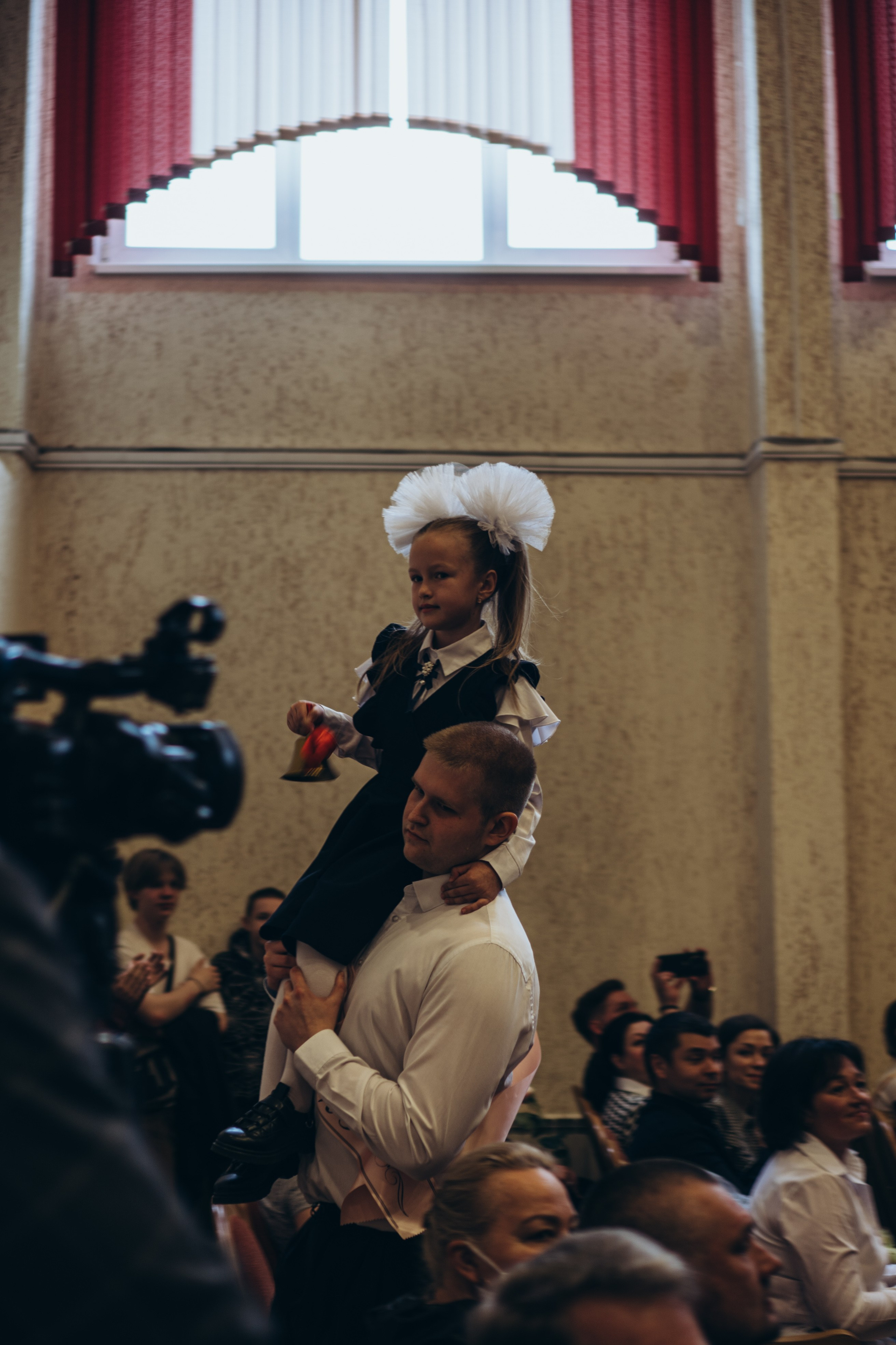 ПОСЛЕДНИЙ ЗВОНОК. Профессиональный фотограф, Санкт-Петербург — Виктория Богомолова