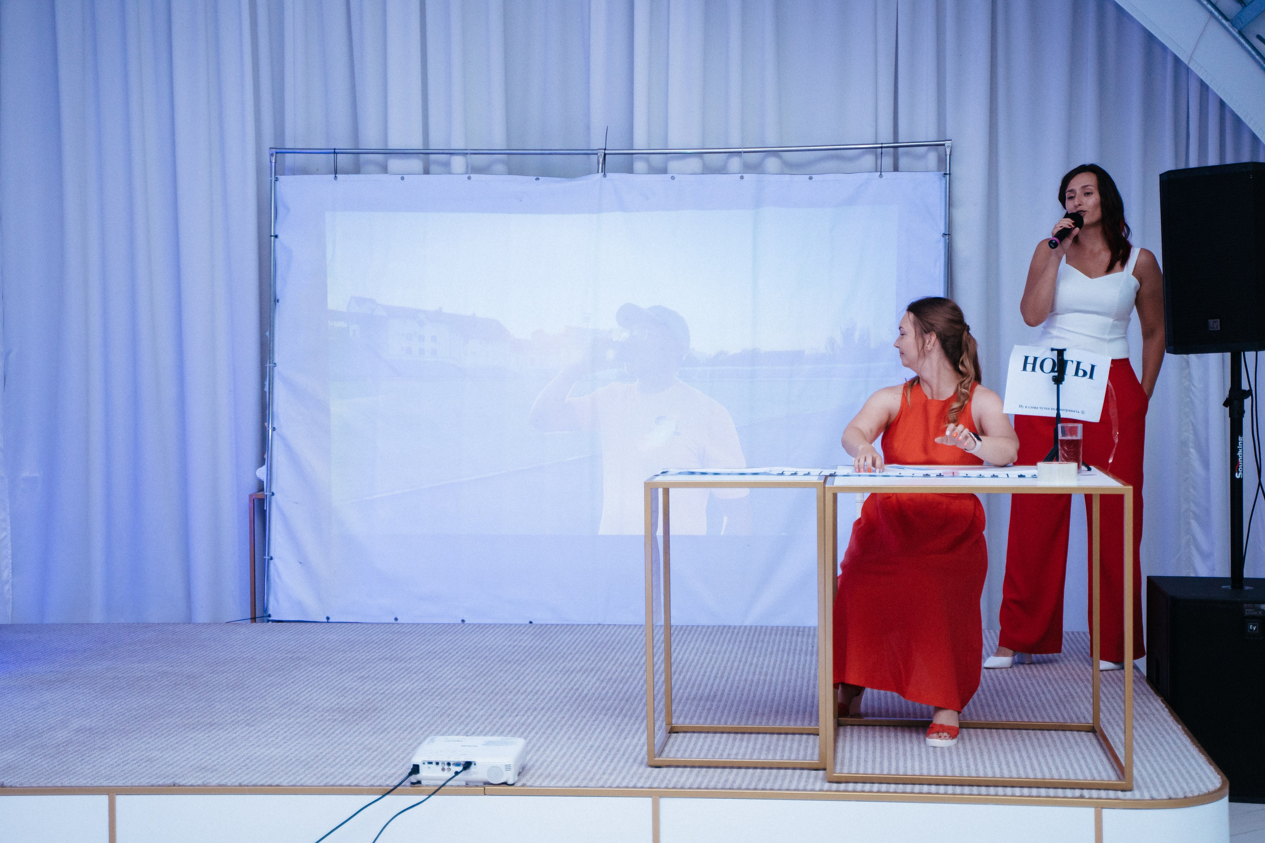 Ави Центр. Свадебный фотограф в Симферополе