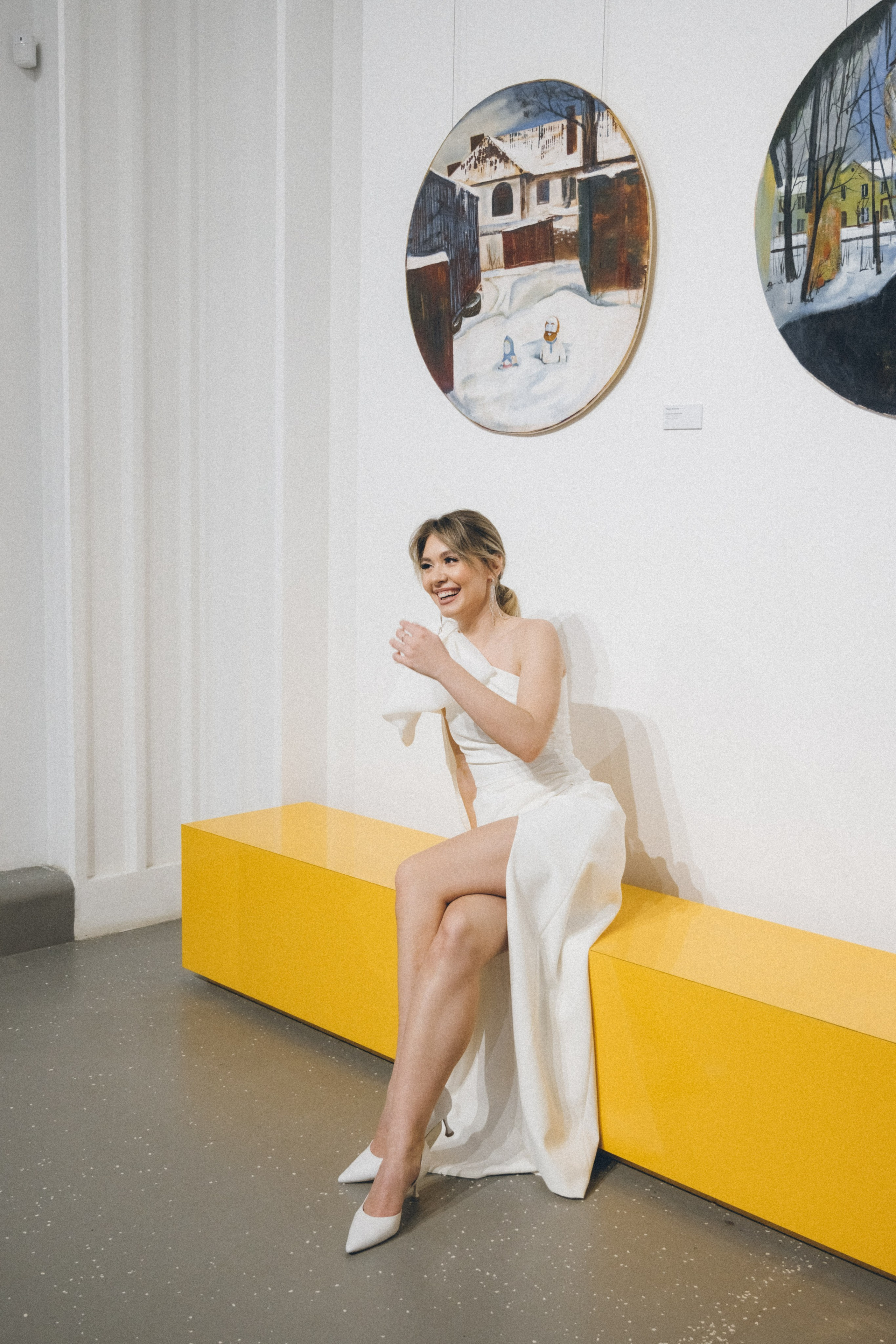 Свадебная прогулка в кинотеатре Рекорд. Свадебный фотограф Нижний Новгород Фатичев Артем