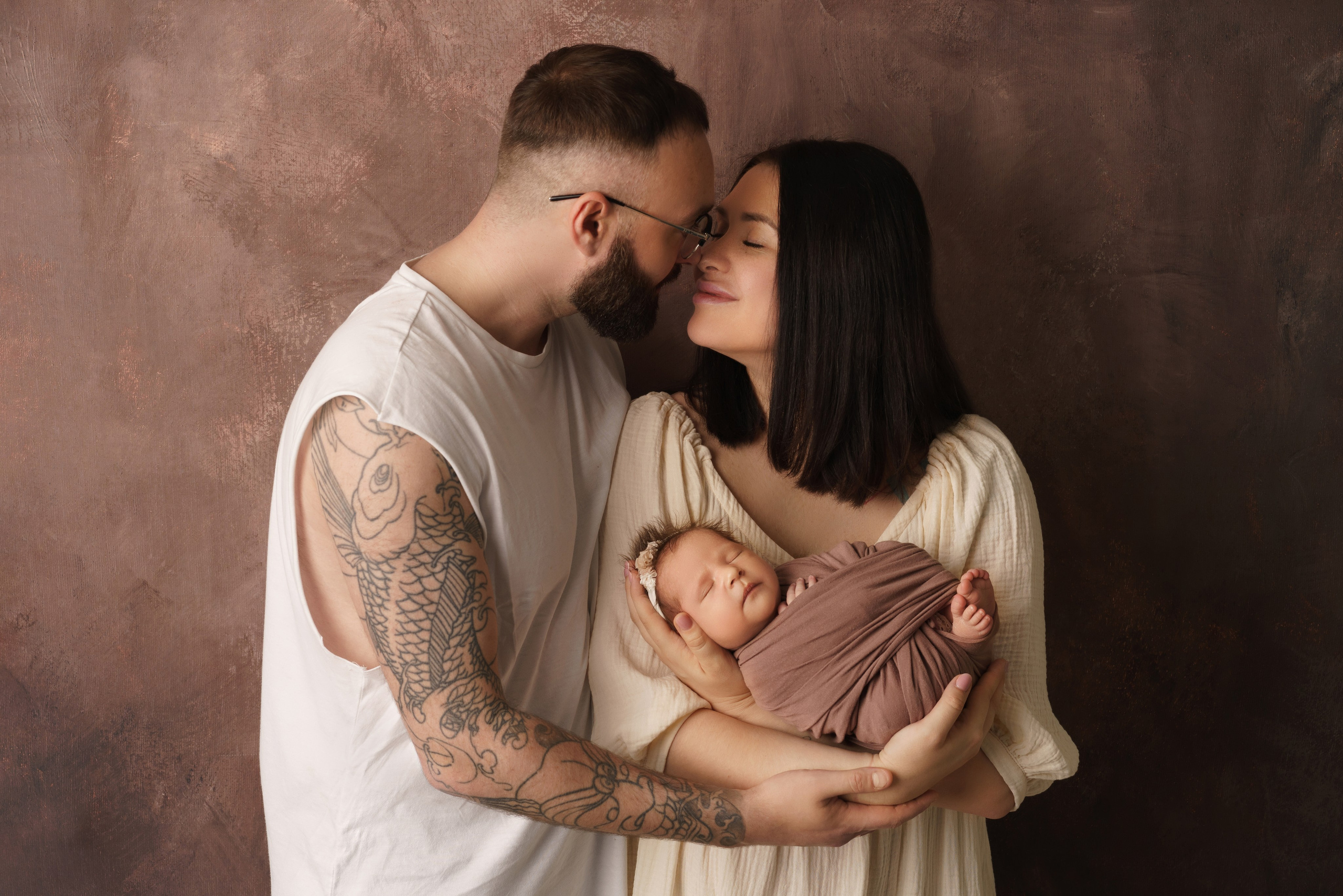 Семейные фотосессии с новорожденными | Трогательные кадры малышей и их близких в Москве и МО. Фотосессия новорожденных в Москве и Московской области | Профессиональный фотограф newborn — Татьяна Иванова