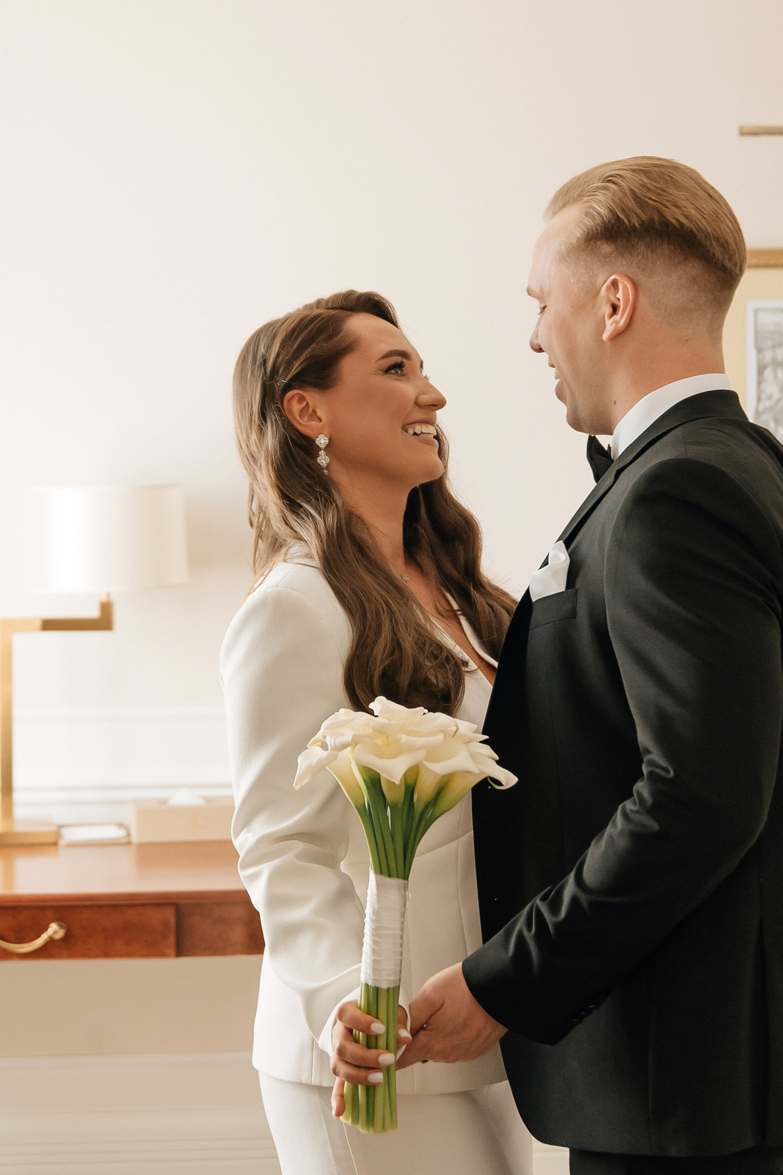 ANONS. Мария — Свадебный фотограф