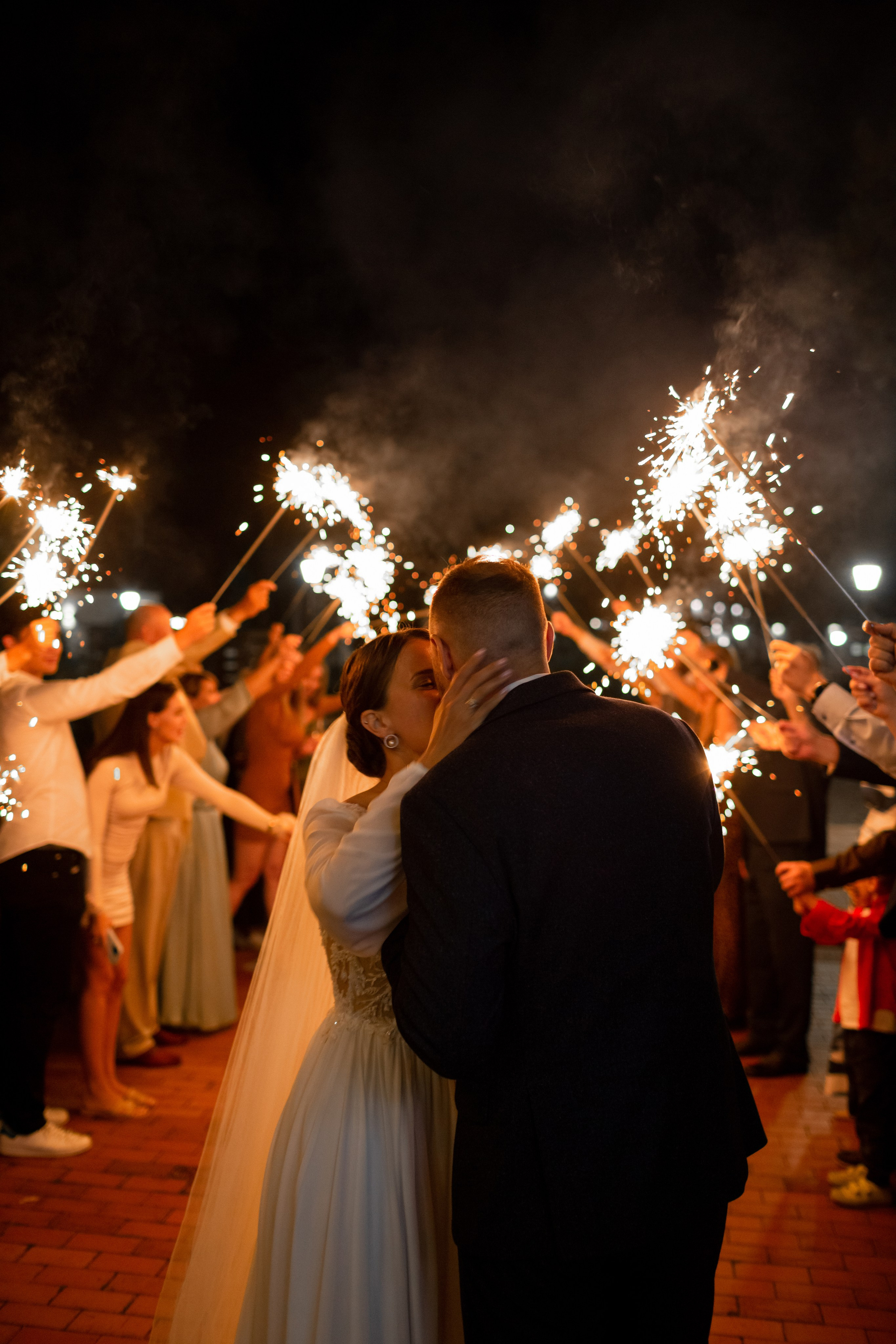 Свадебная фотопрогулка в Пушкине. Свадебный фотограф Кирилл Белый