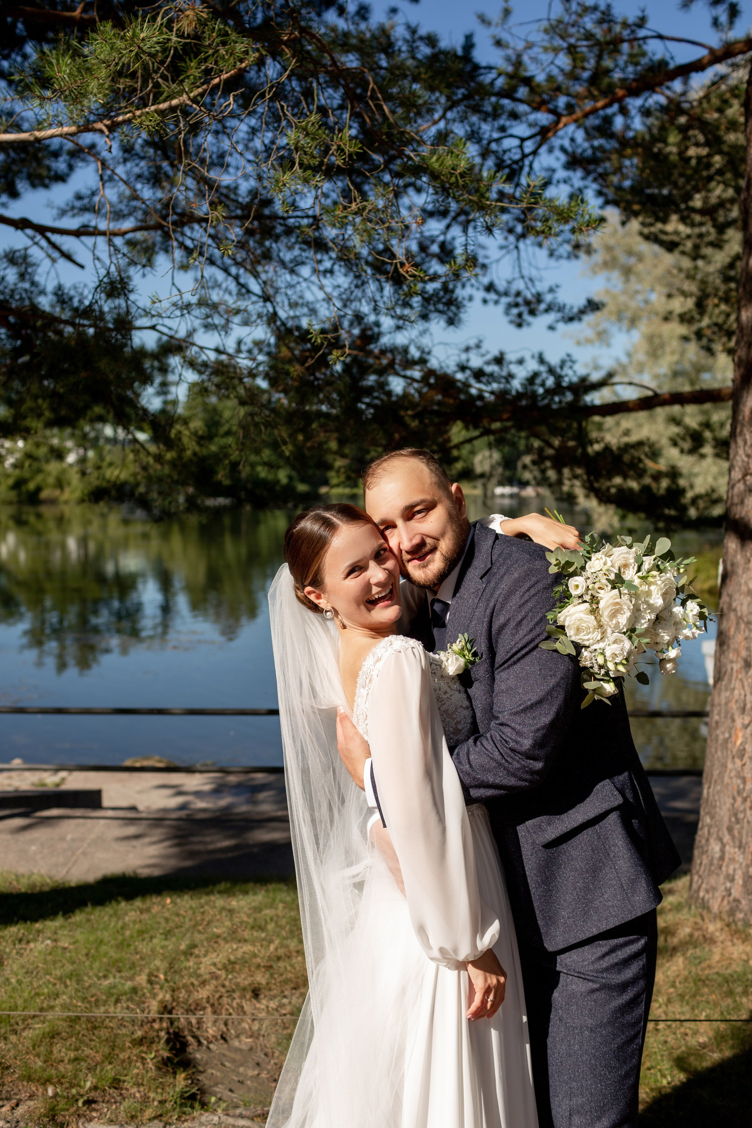 Свадебная фотопрогулка в Пушкине. Свадебный фотограф Кирилл Белый