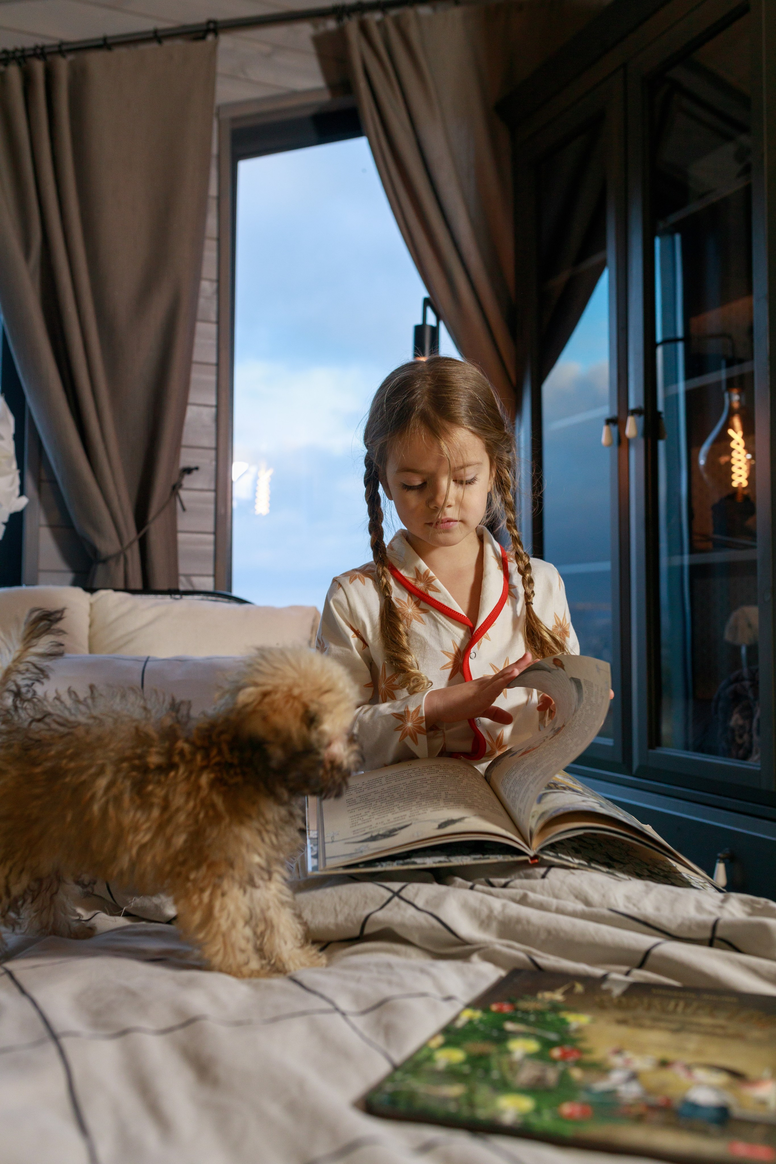 MJOLK. Пижамы. Римма Зайцева контент для брендов