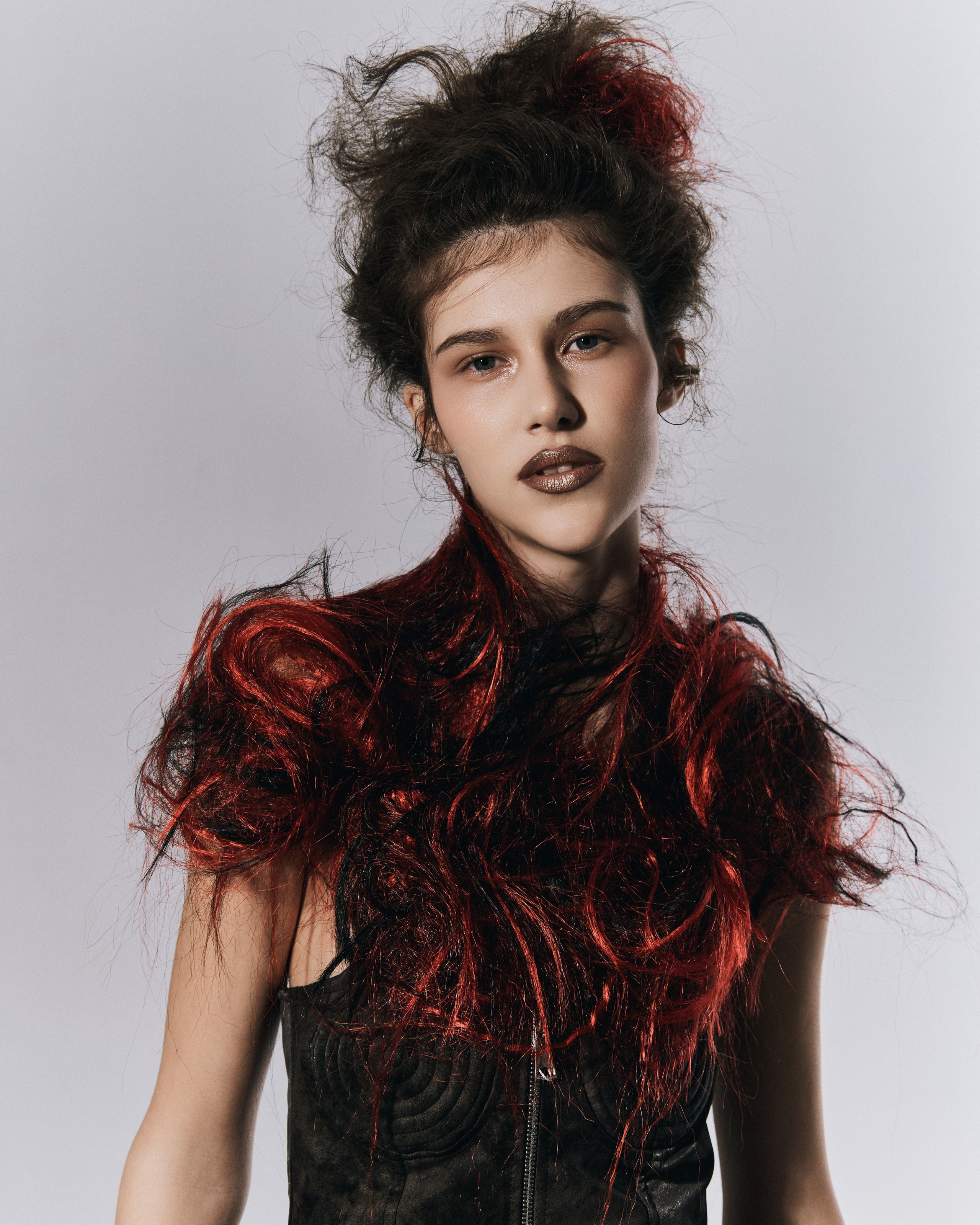 Светла. Студийный фотограф в Москве Илья Сухов