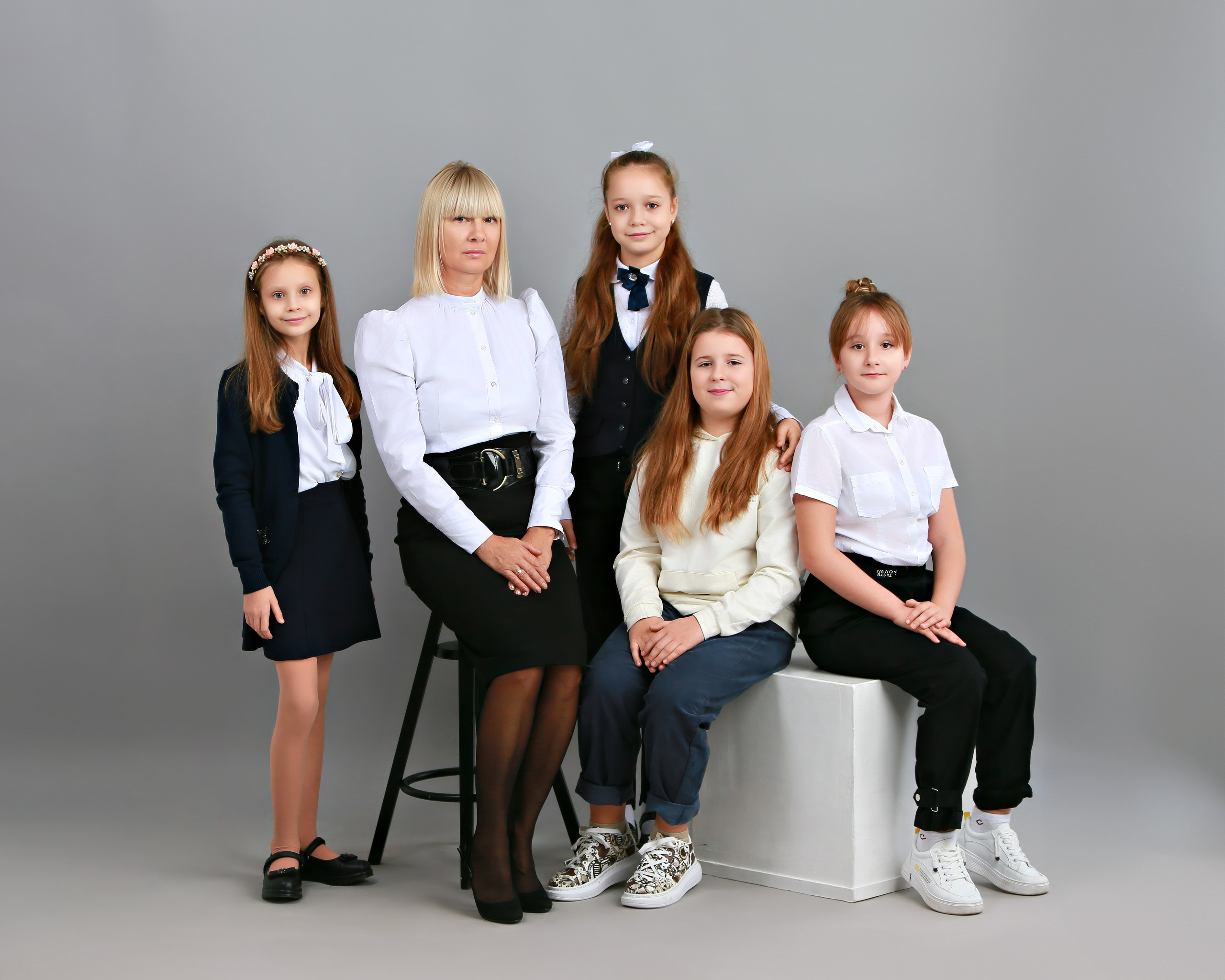 👫 Друзья. Выпускные альбомы для школы и детского сада — школьный фотограф Подольск, Троицк, Щербинка, Москва