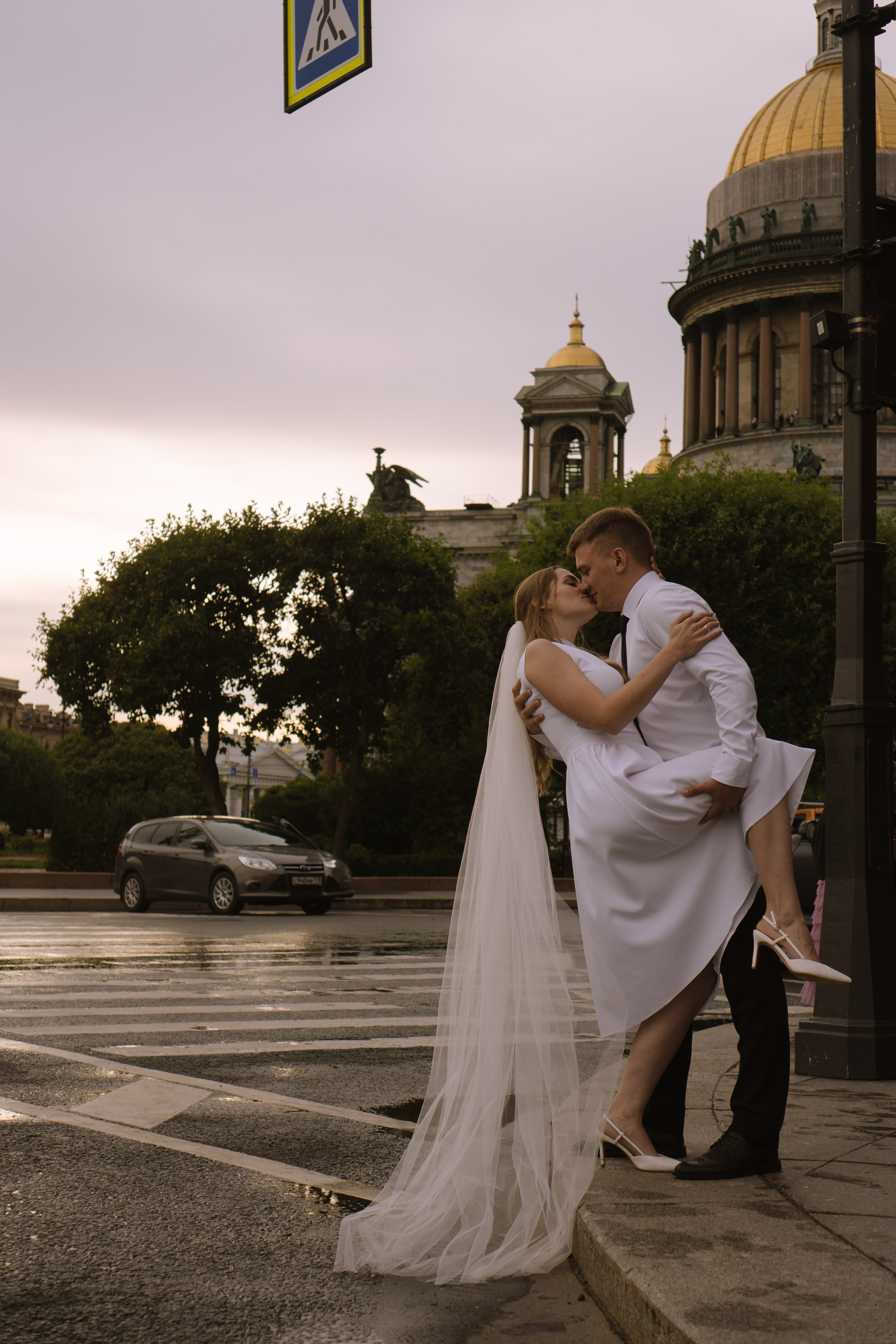 СВАДЕБНАЯ СЬЕМКА С ИСАКИЕВСКИМ СОБОРОМ, АСТОРИЯ И ЗАКОНОДАТЕЛЬНОЕ СОБРАНИЕ. Профессиональный фотограф, Санкт-Петербург — Виктория Богомолова
