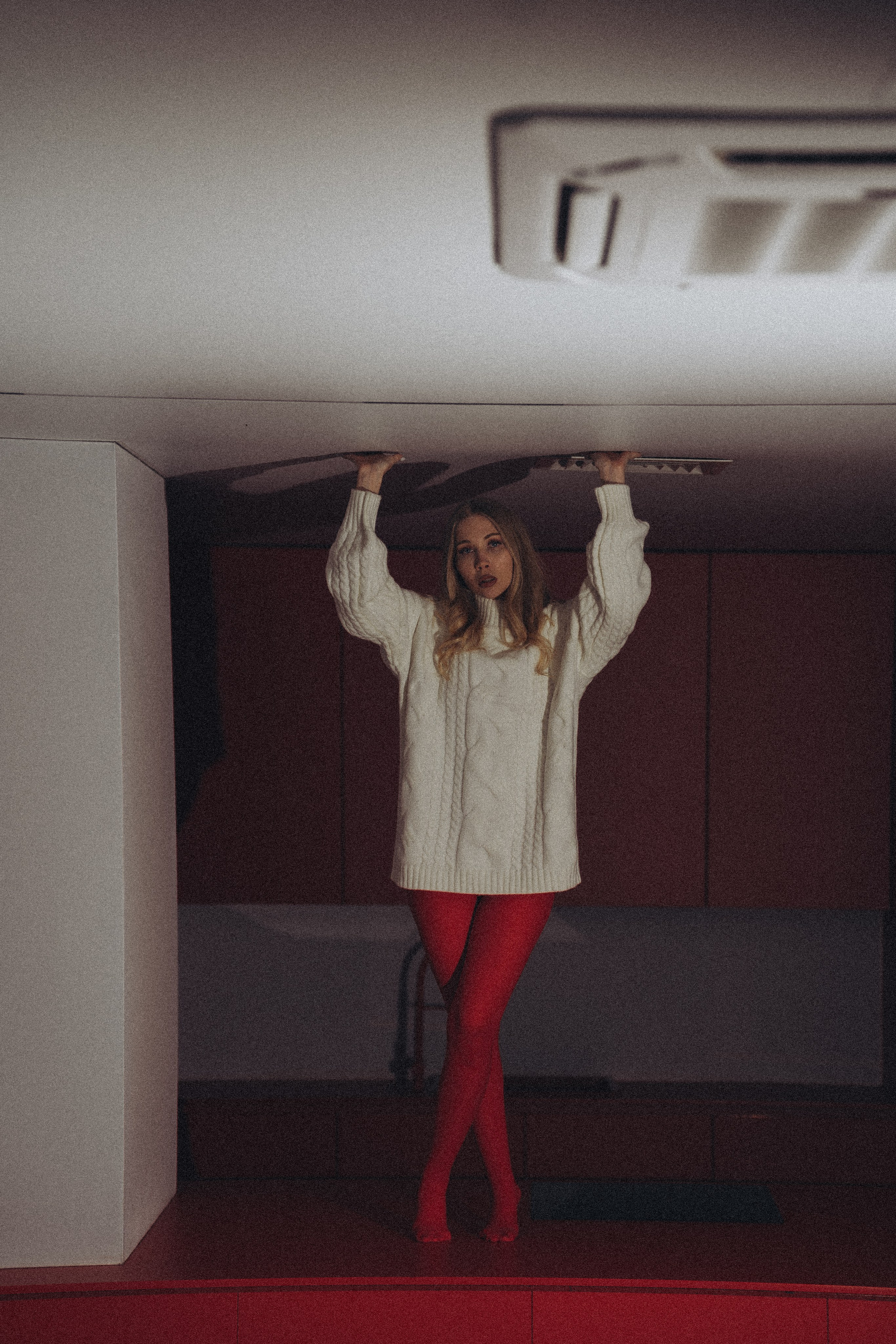 ФОТОСЕССИЯ К НОВОМУ ГОДУ В СТУДИИ С ЕЛОЧКОЙ КРАСИВЫЙ ОБРАЗ. Профессиональный фотограф, Санкт-Петербург — Виктория Богомолова