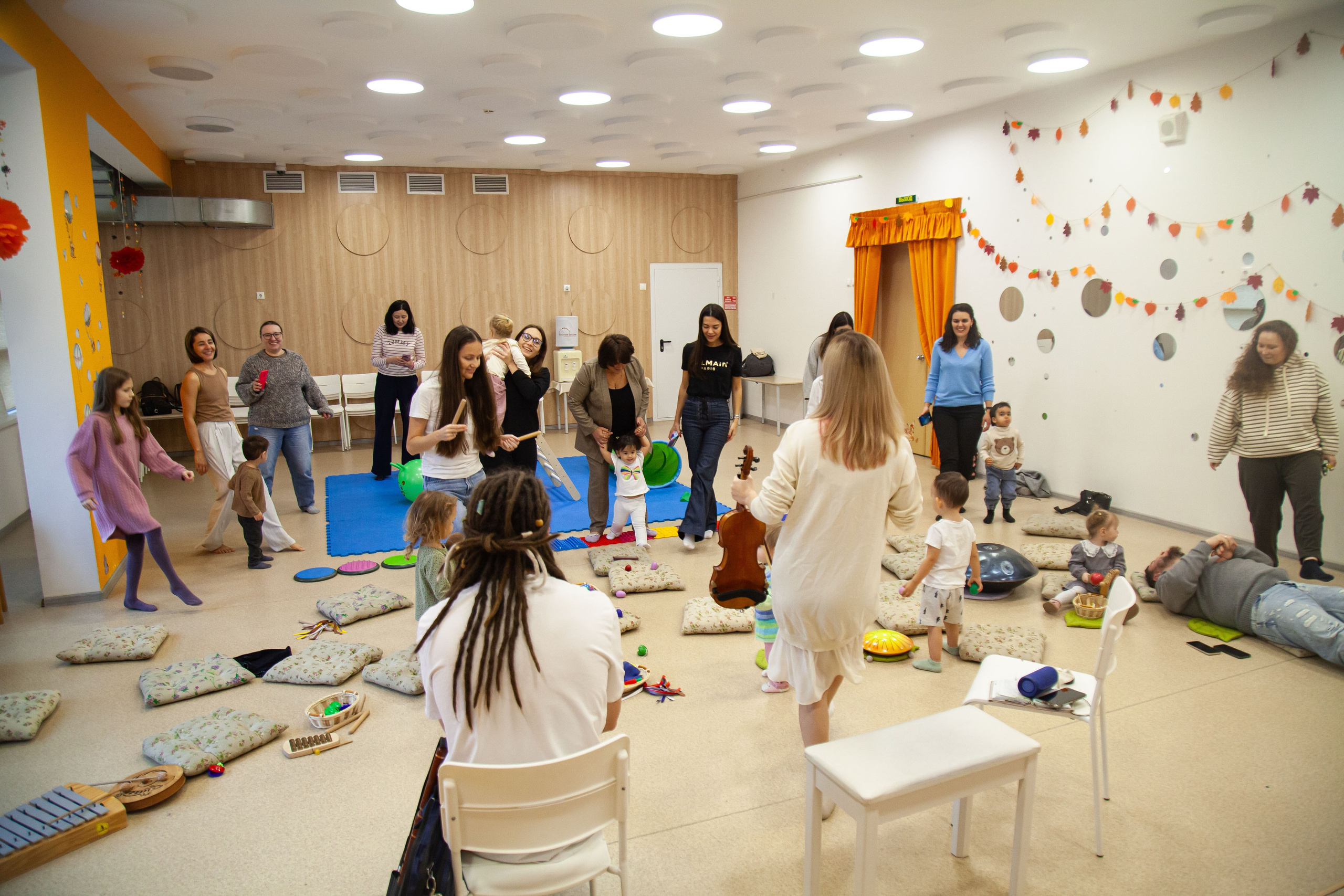 Музыкальный концерт скрипки. 11.11.23. Профессиональное фото в Казани: от идеи до результата. Фотограф Яна Мур