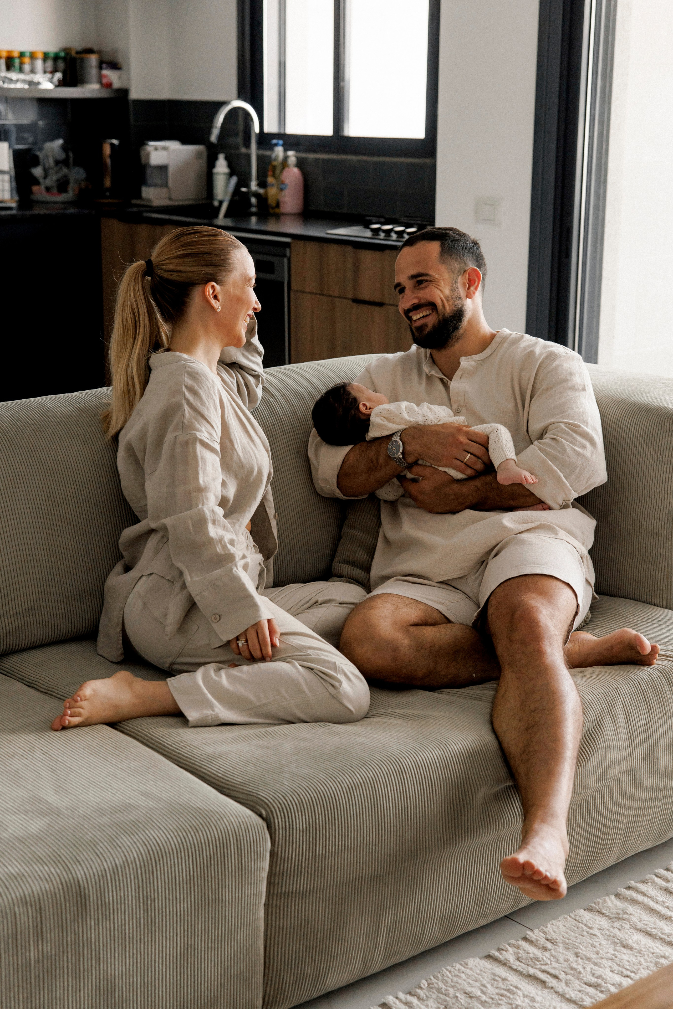 New born family photoshoot at home. Wedding and family photographer