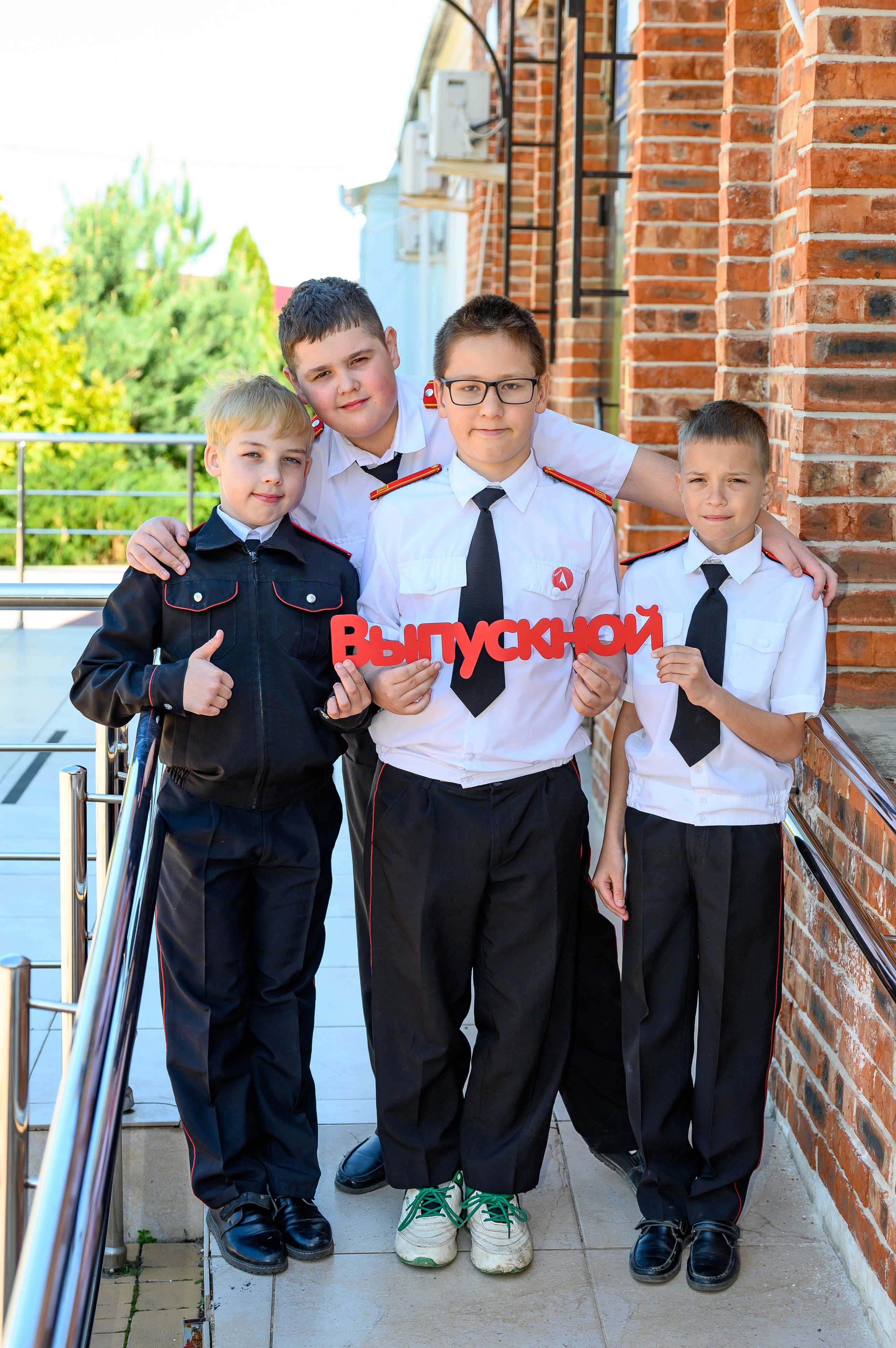 Фтотсессия в школьном дворе. Вячеслав Скрипник Фотограф Краснодар