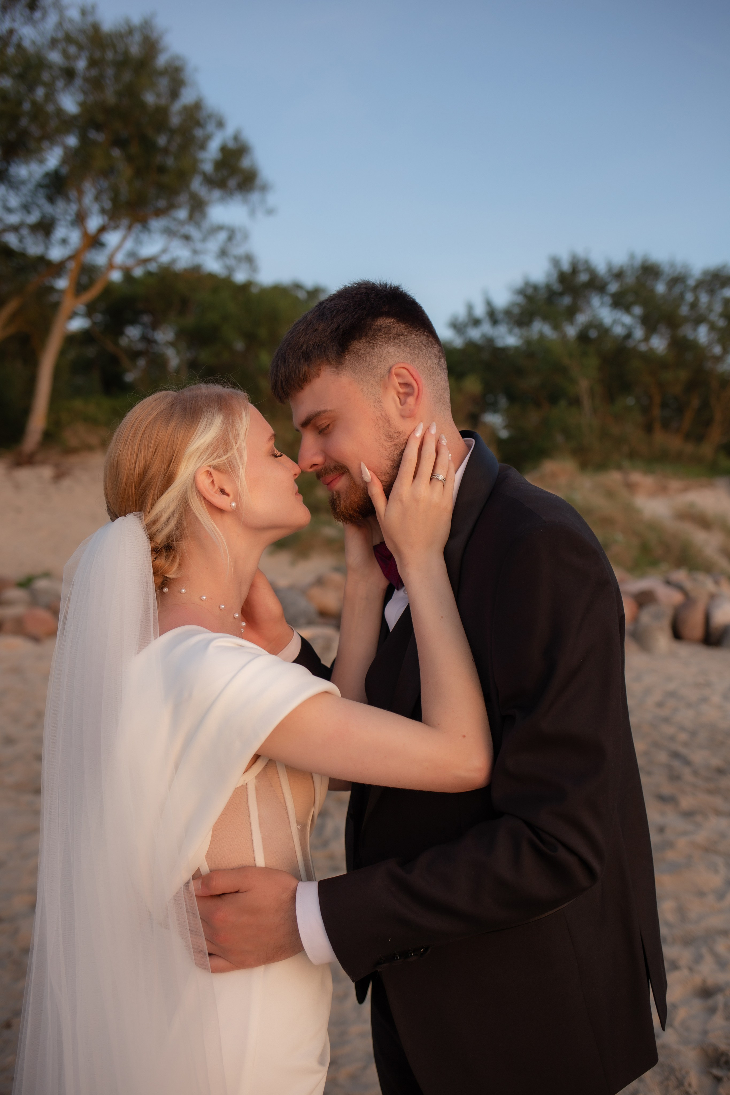 Александра и Влад. На закате. Фотограф в Калининграде Решетникова Алина